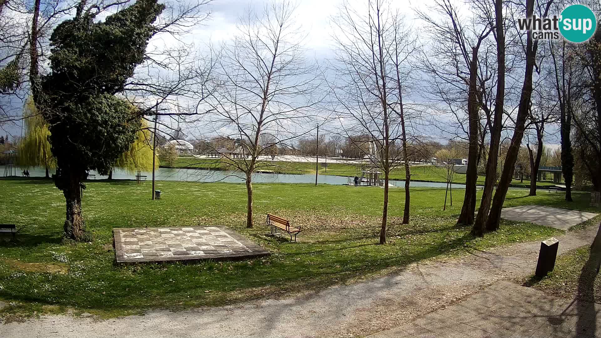 LIVE Karlovac Webcam – Outdoor swimming-pool Foginovo – Korana – Croatia