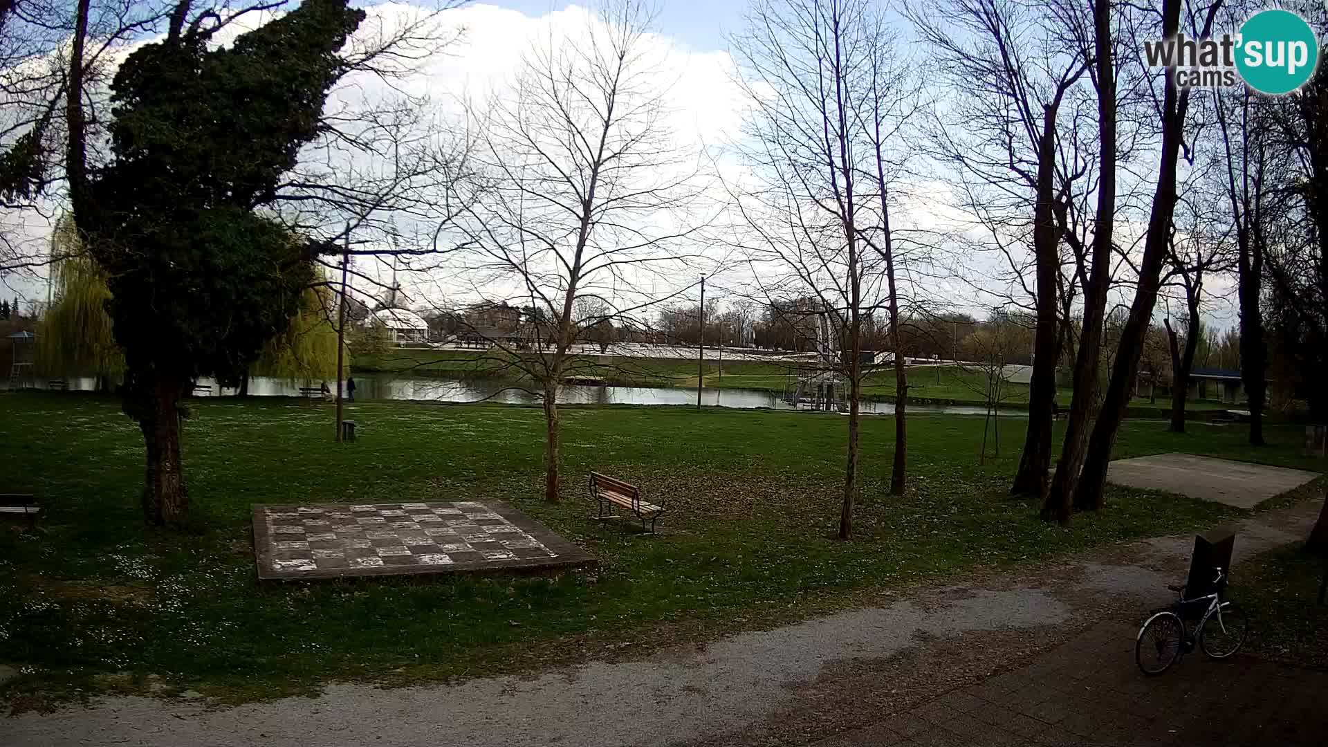 UŽIVO Web kamera Karlovca – Kupalište Foginovo – Korana