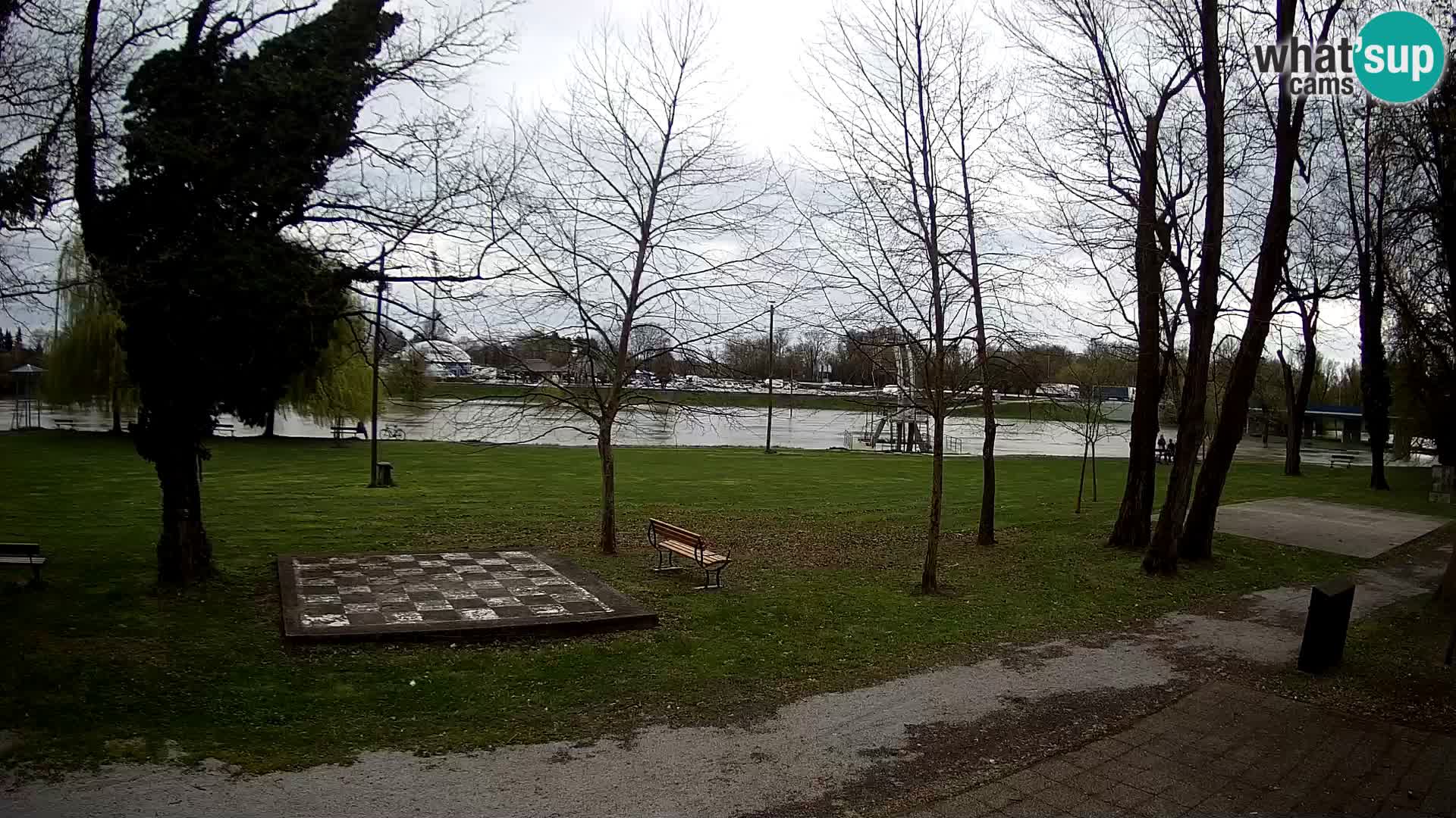 LIVE Karlovac Webcam – Piscina all’aperto Foginovo – Korana – Croazia