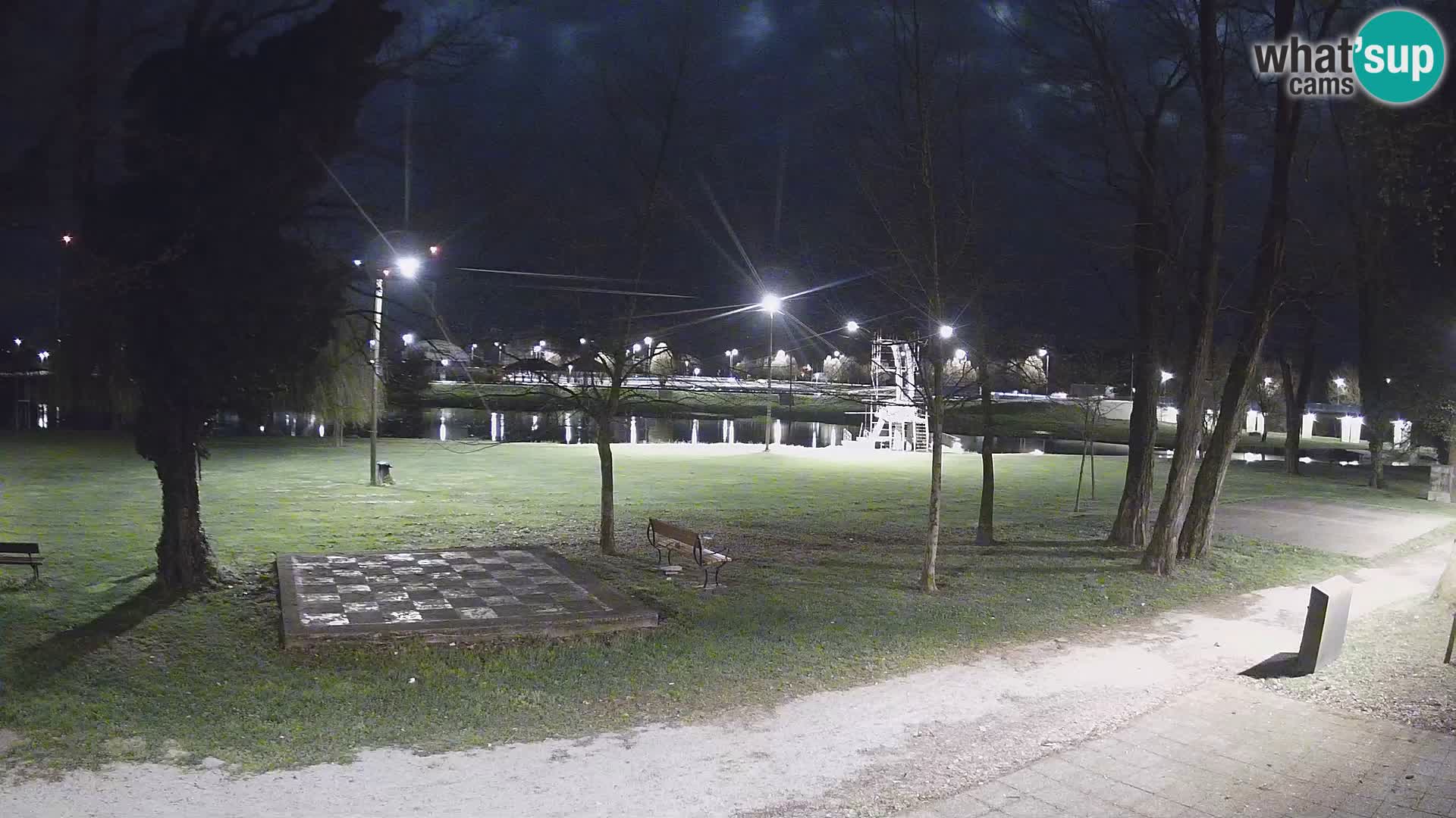 Webcam Karlovac EN DIRECT – Piscine extérieure Foginovo – Korana – Croatie