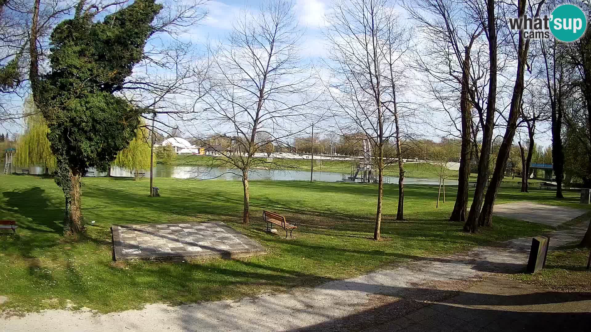 UŽIVO Web kamera Karlovca – Kupalište Foginovo – Korana