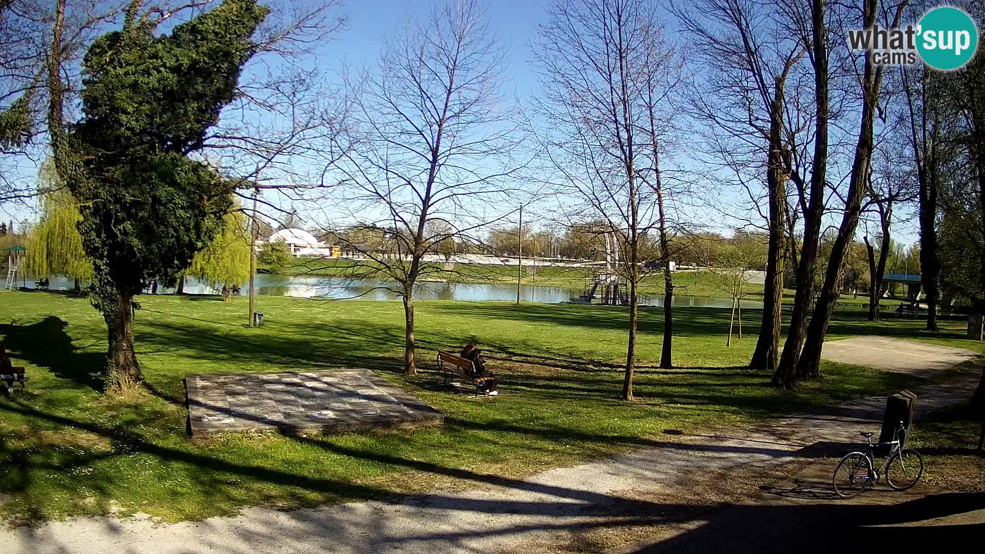 LIVE Karlovac Webcam – Piscina exterior Foginovo – Korana – Croacia