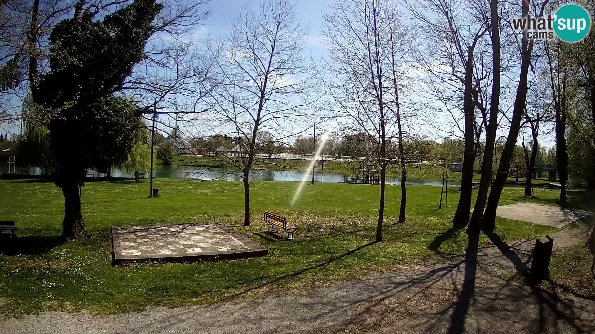 LIVE Karlovac Webcam – Piscina exterior Foginovo – Korana – Croacia