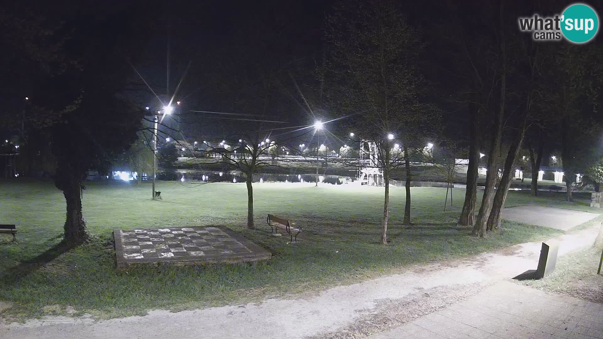 Webcam Karlovac EN DIRECT – Piscine extérieure Foginovo – Korana – Croatie