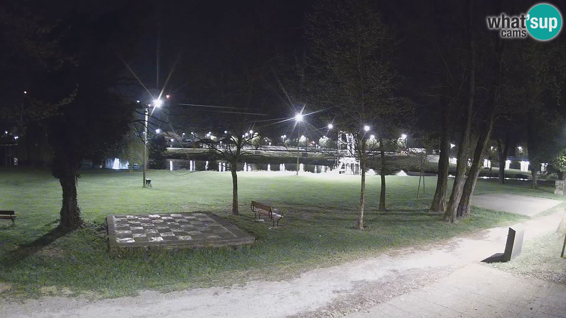 LIVE Karlovac Webcam – Piscina exterior Foginovo – Korana – Croacia