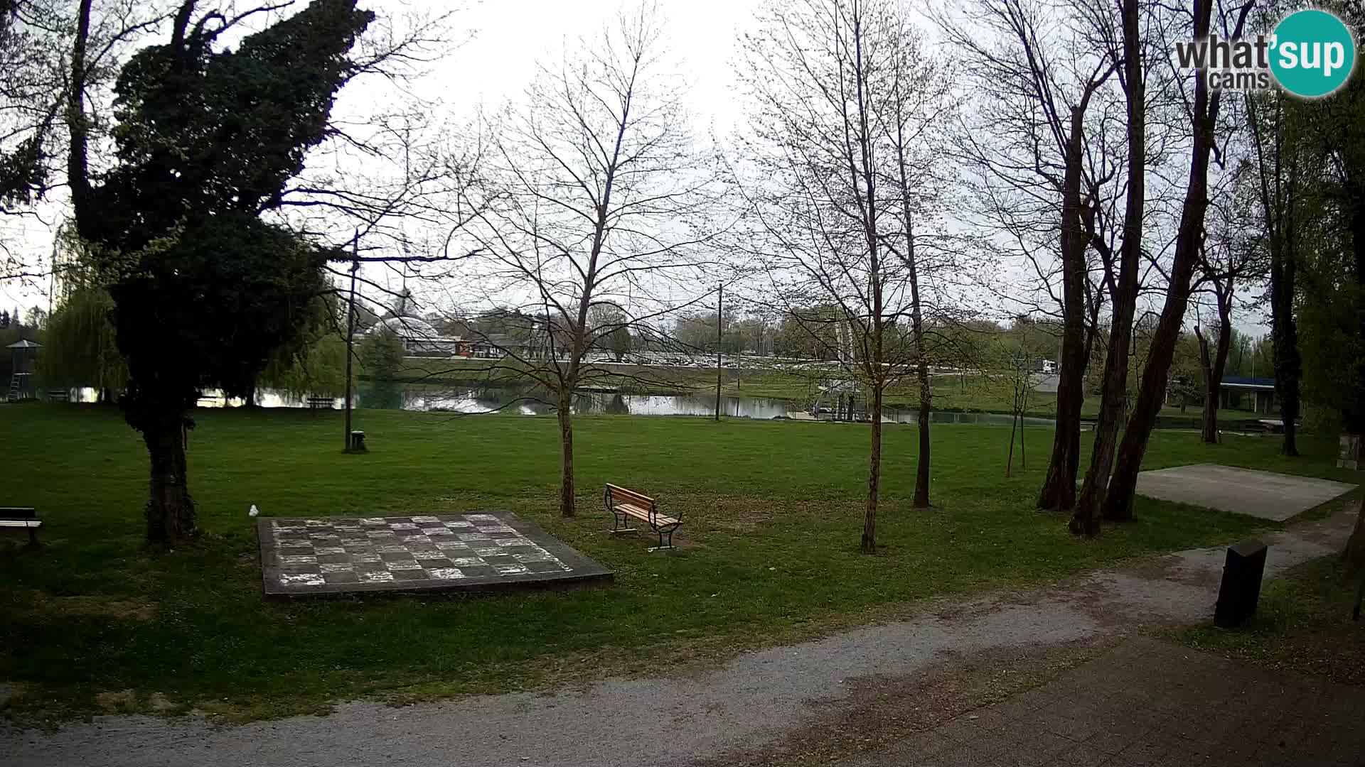 Webcam Karlovac EN DIRECT – Piscine extérieure Foginovo – Korana – Croatie