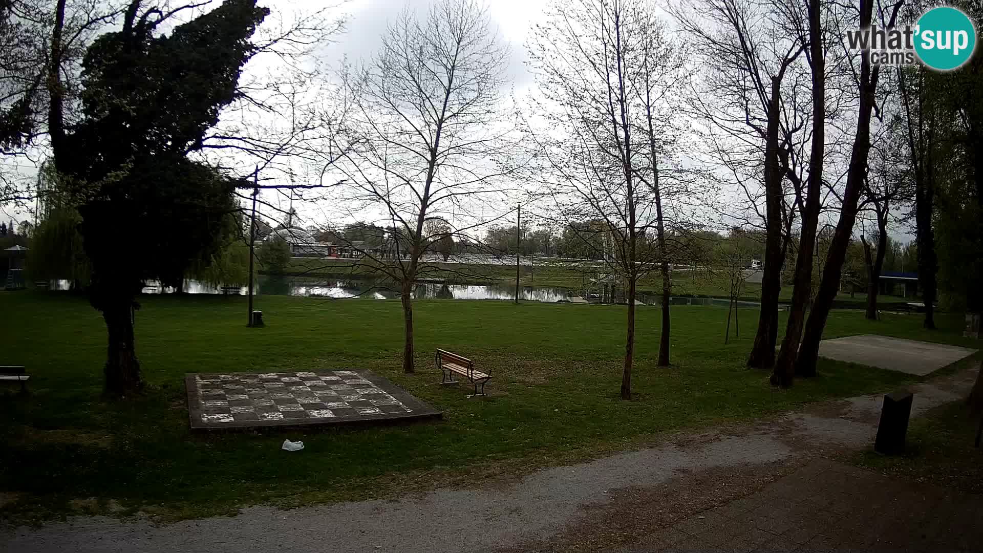 LIVE Karlovac Webcam – Piscina exterior Foginovo – Korana – Croacia