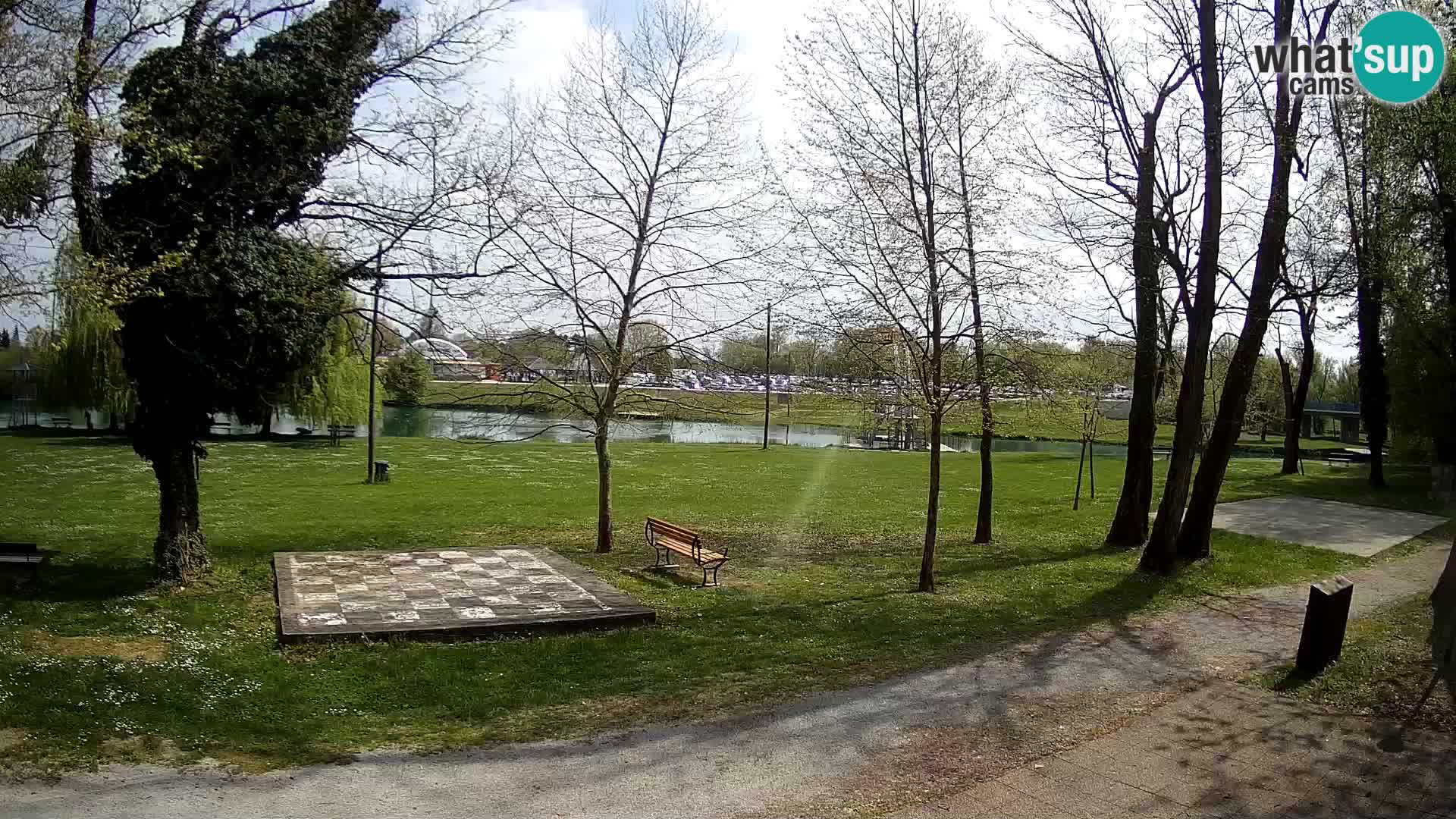 UŽIVO Web kamera Karlovca – Kupalište Foginovo – Korana