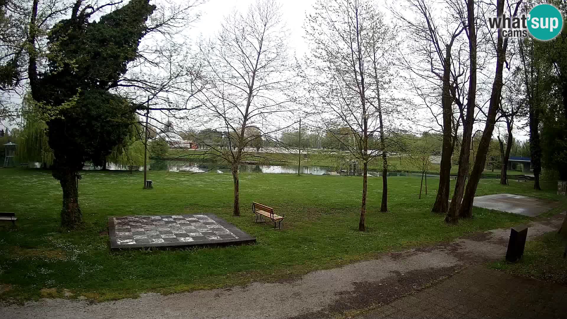 LIVE Karlovac Webcam – Piscina exterior Foginovo – Korana – Croacia