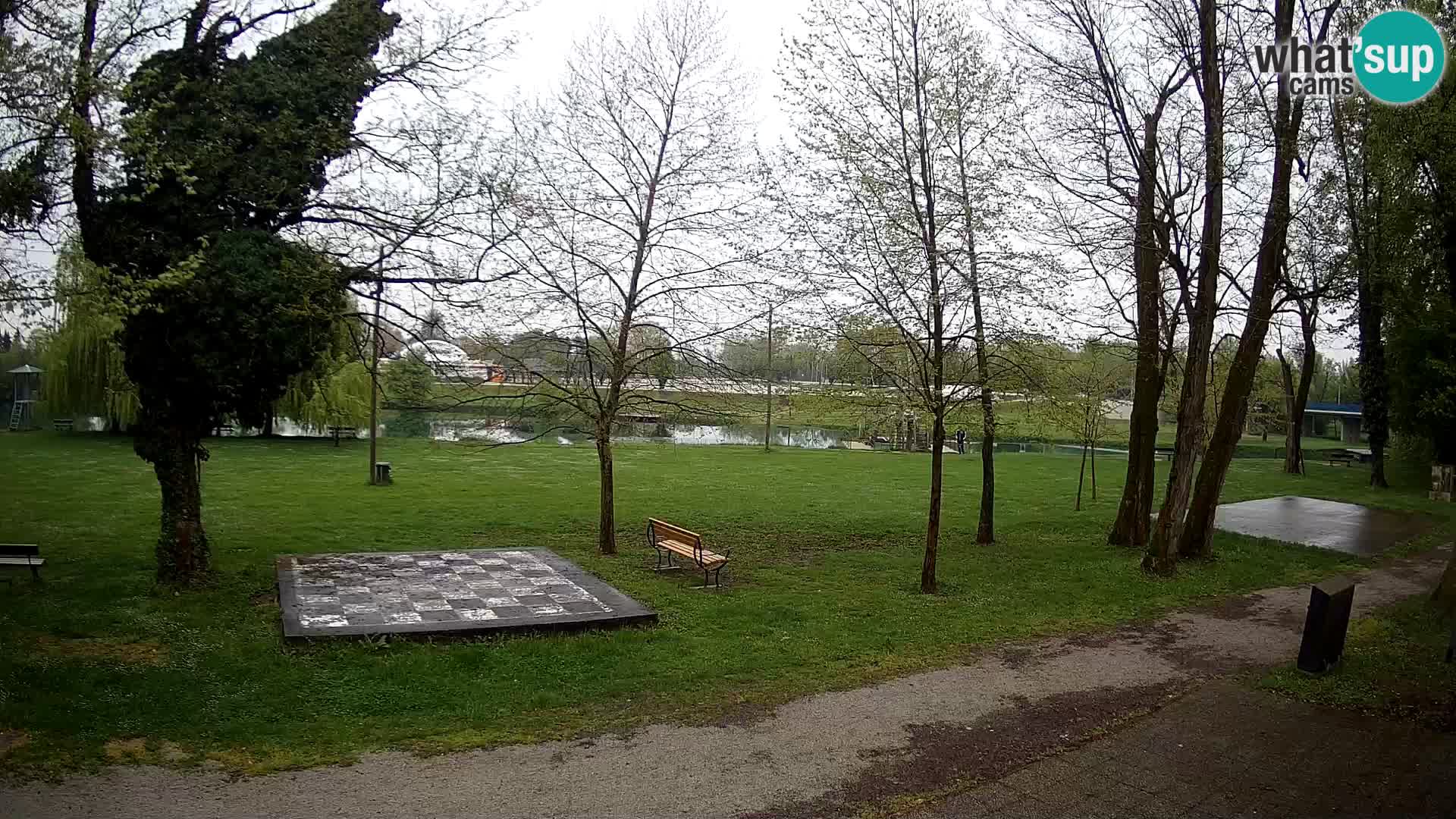 Webcam Karlovac EN DIRECT – Piscine extérieure Foginovo – Korana – Croatie