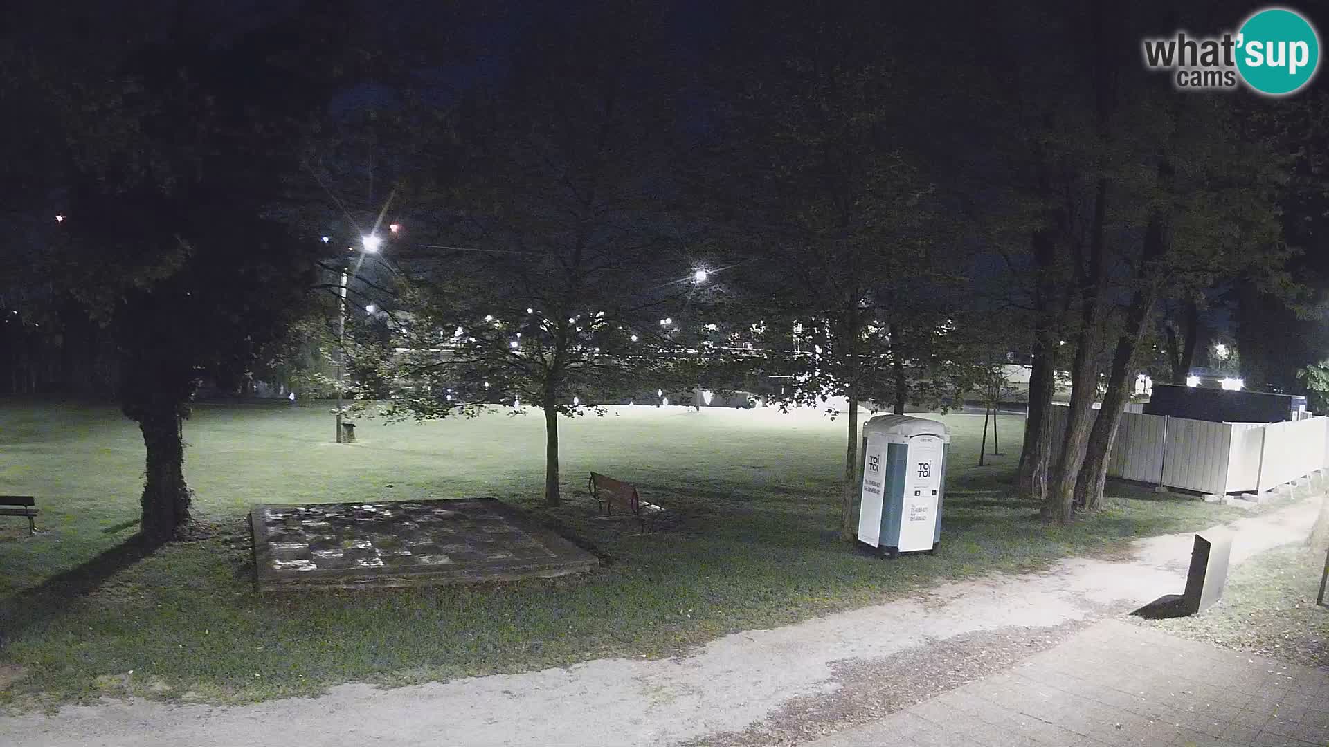 V ŽIVO Spletna kamera Karlovac – mestno kopališče Foginovo – Korana – Hrvaška