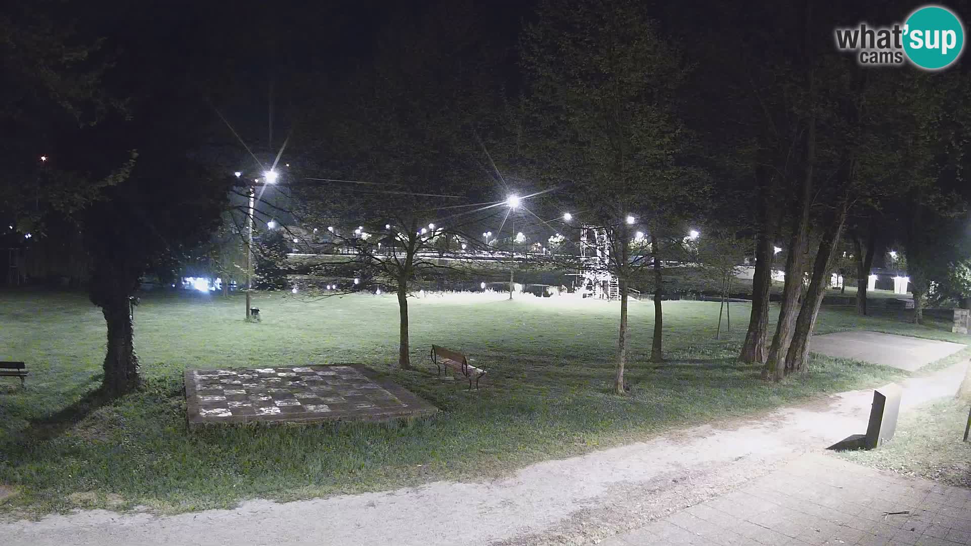 LIVE Karlovac Webcam – Piscina exterior Foginovo – Korana – Croacia