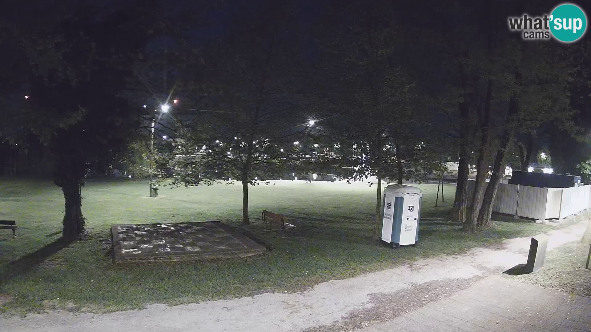 V ŽIVO Spletna kamera Karlovac – mestno kopališče Foginovo – Korana – Hrvaška