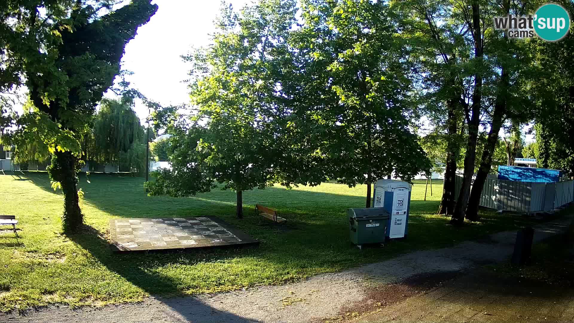 Webcam Karlovac EN DIRECT – Piscine extérieure Foginovo – Korana – Croatie