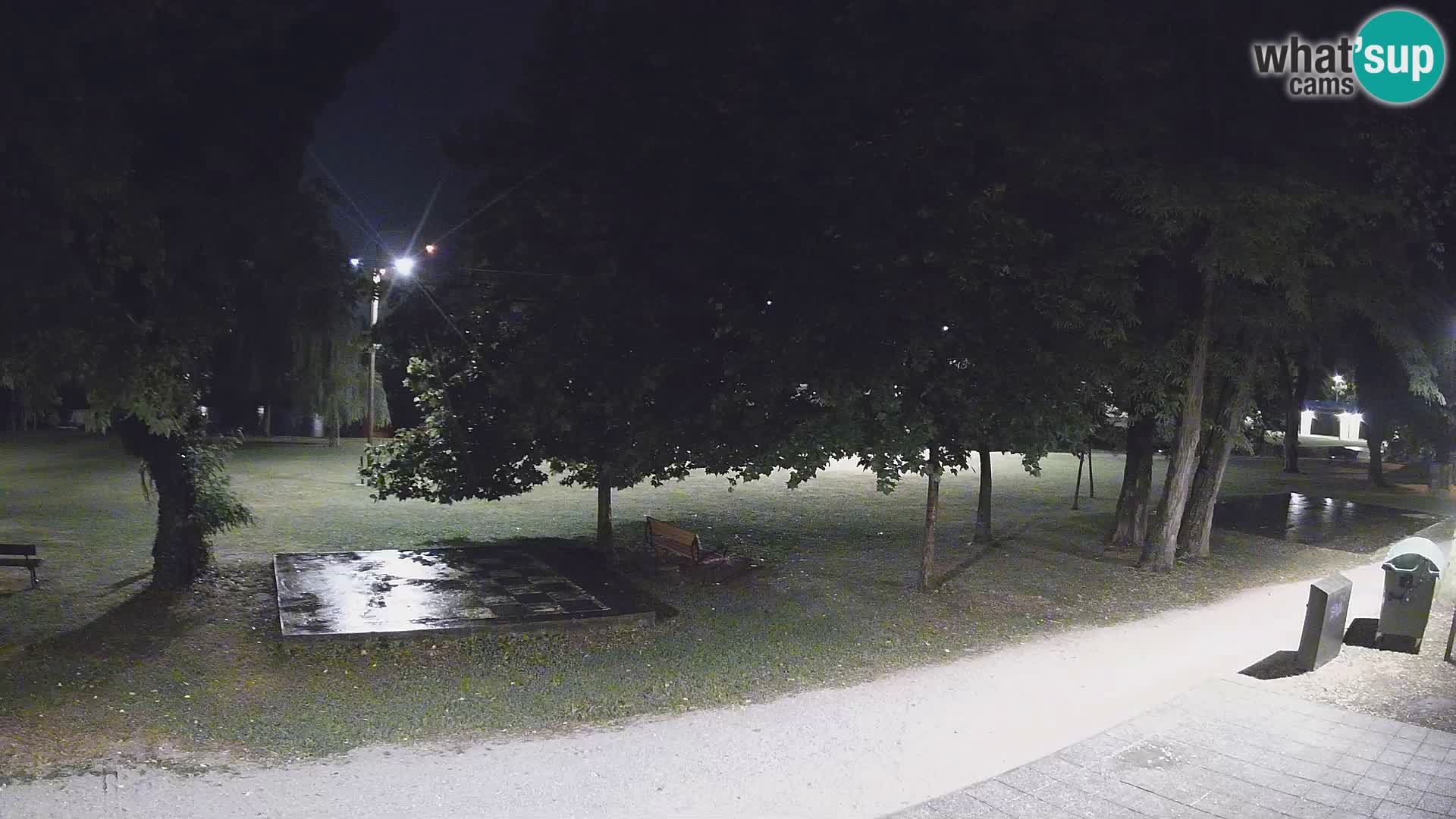 V ŽIVO Spletna kamera Karlovac – mestno kopališče Foginovo – Korana – Hrvaška