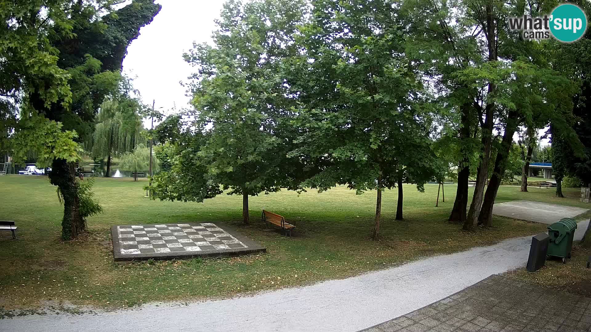 Webcam Karlovac EN DIRECT – Piscine extérieure Foginovo – Korana – Croatie