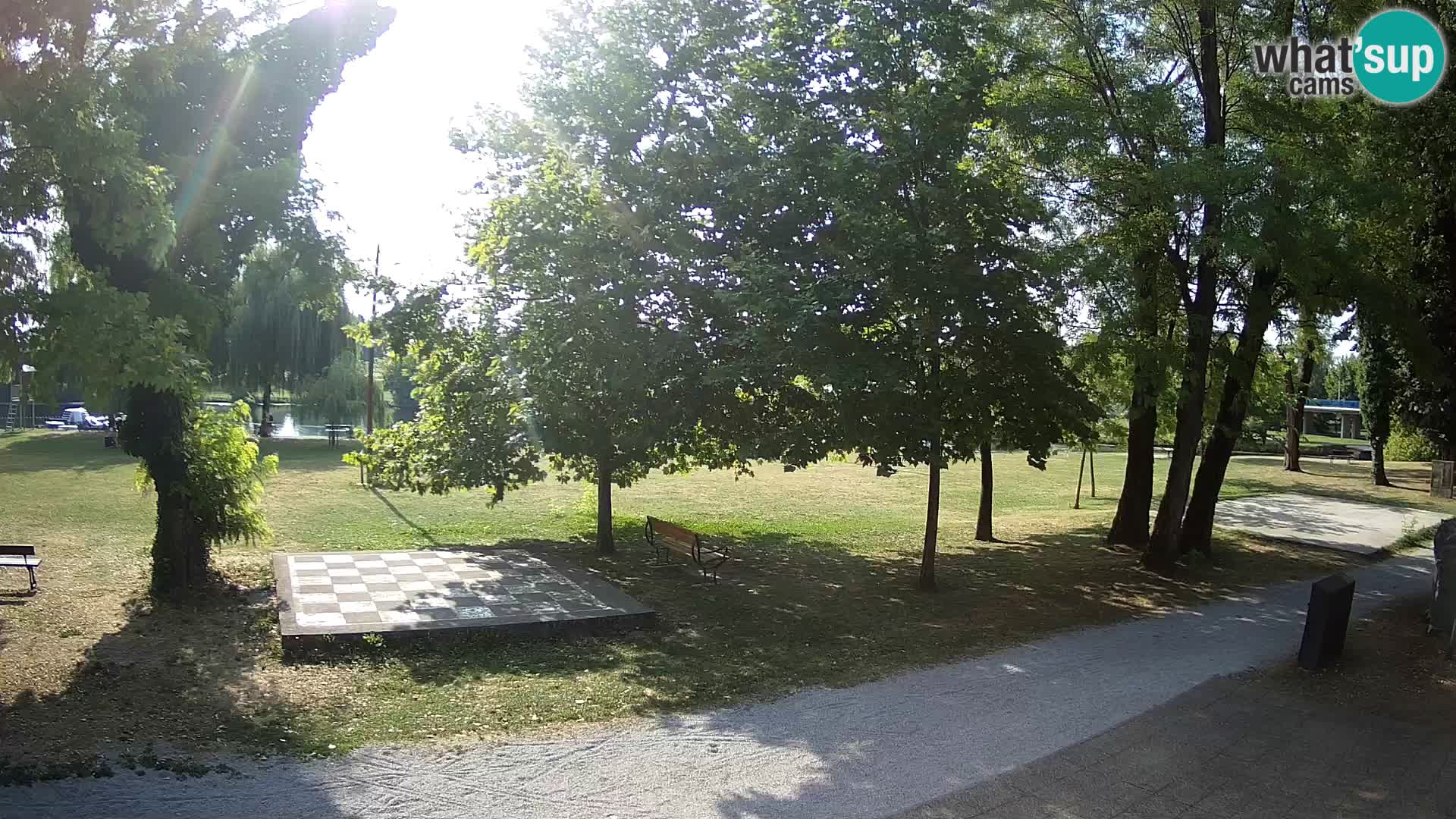LIVE Karlovac Webcam – Piscina exterior Foginovo – Korana – Croacia