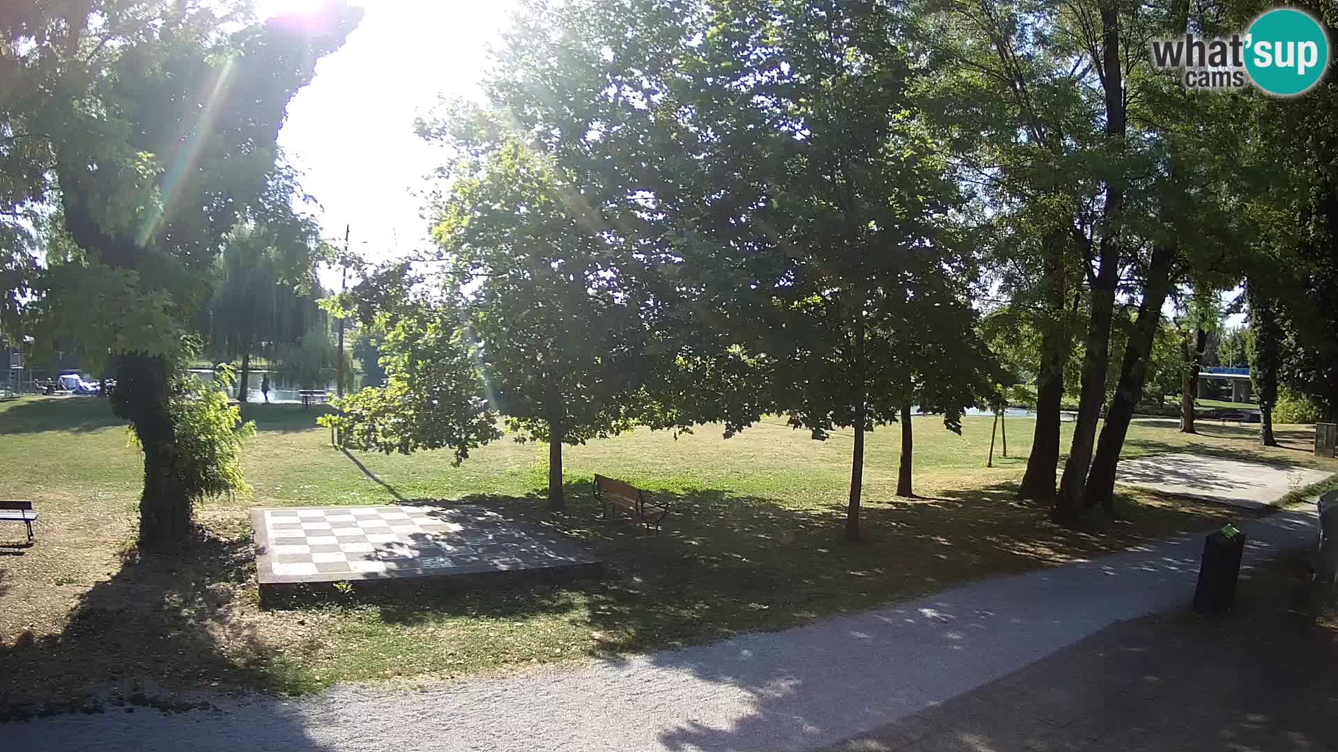 LIVE Karlovac Webcam – Piscina exterior Foginovo – Korana – Croacia