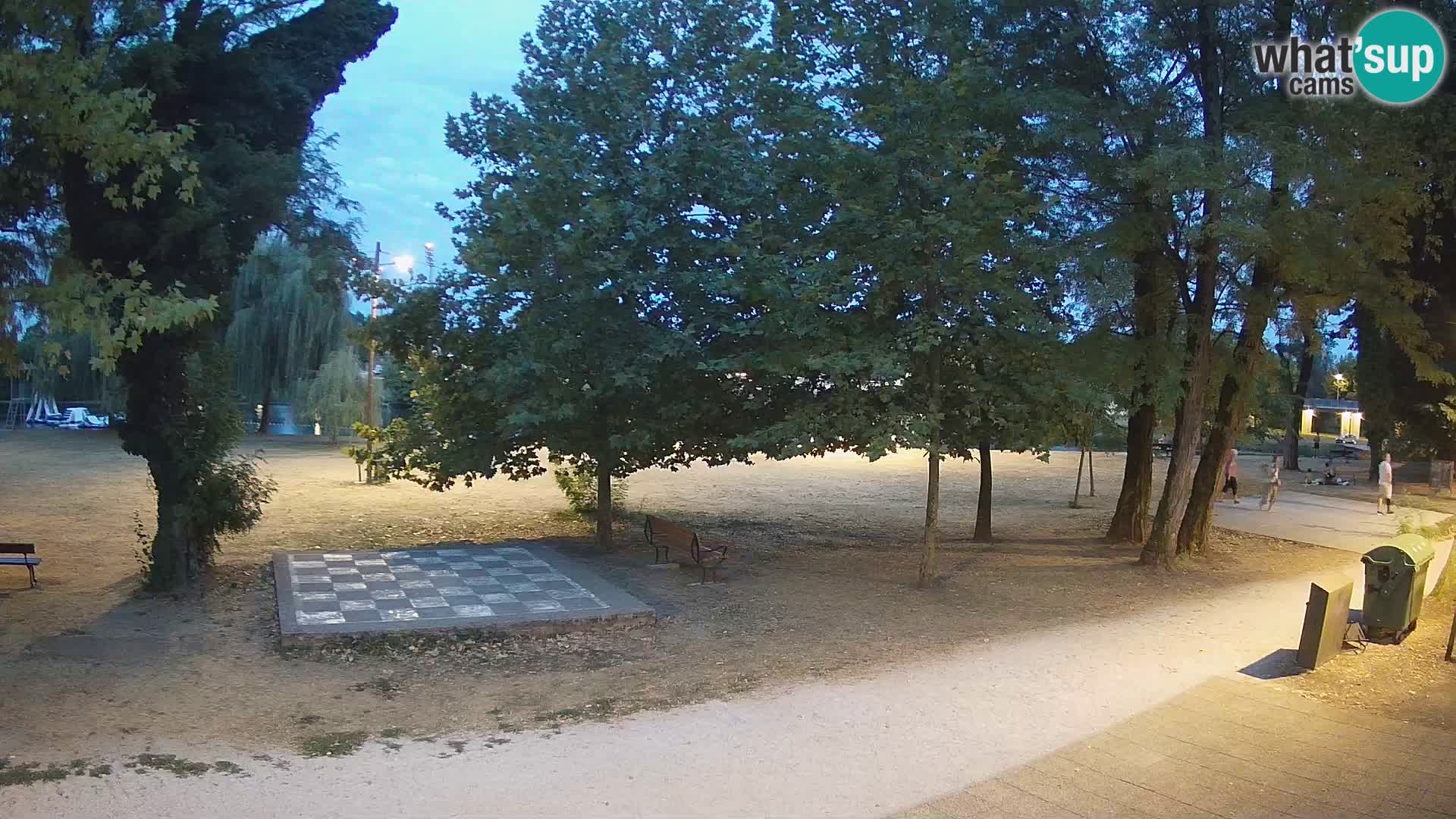 V ŽIVO Spletna kamera Karlovac – mestno kopališče Foginovo – Korana – Hrvaška
