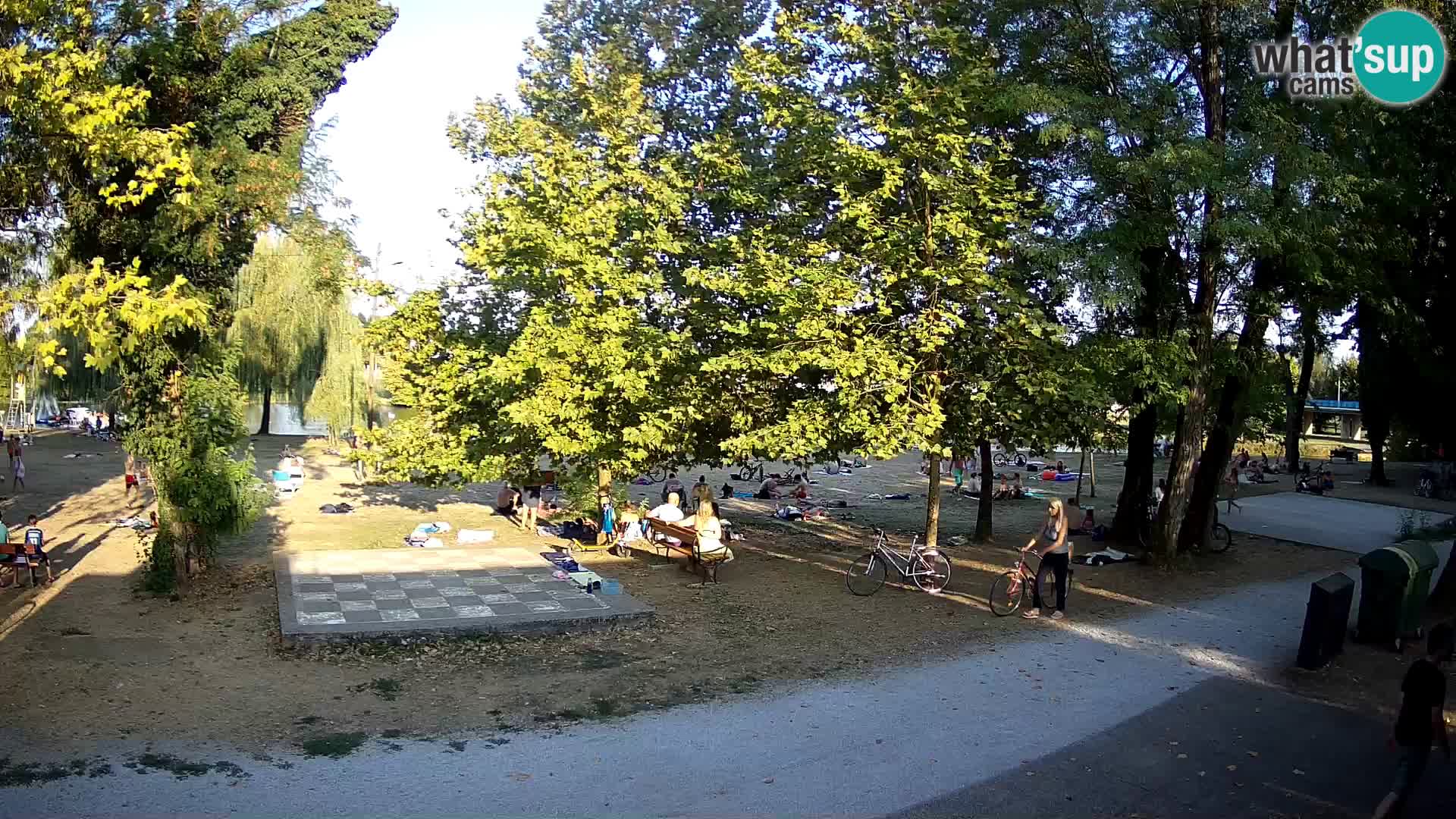 LIVE Karlovac Webcam – Piscina all’aperto Foginovo – Korana – Croazia