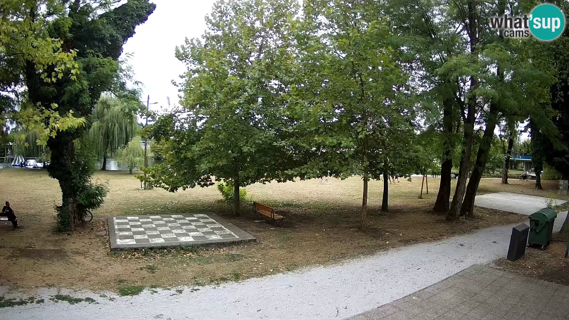Webcam Karlovac EN DIRECT – Piscine extérieure Foginovo – Korana – Croatie
