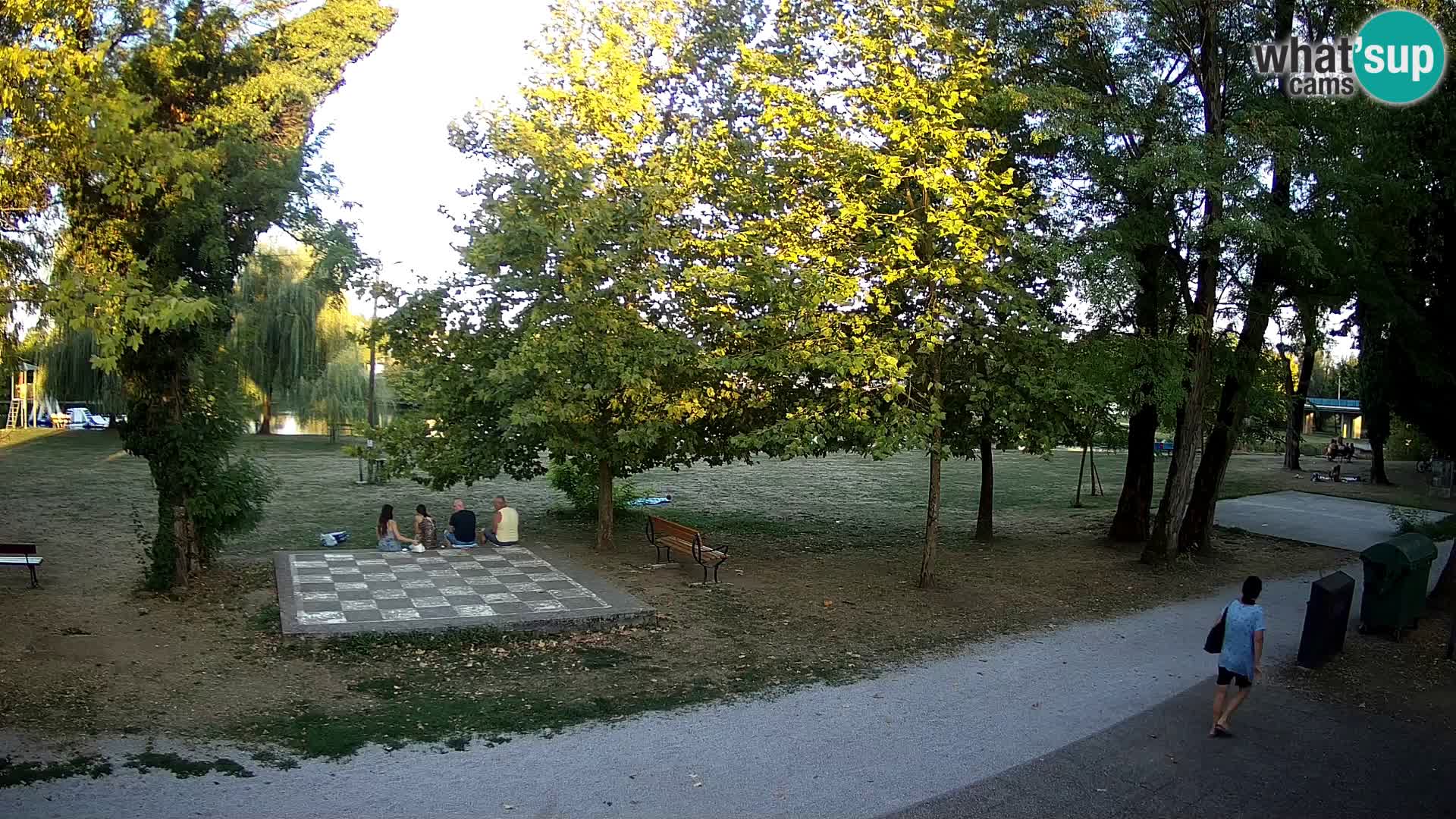 Webcam Karlovac EN DIRECT – Piscine extérieure Foginovo – Korana – Croatie