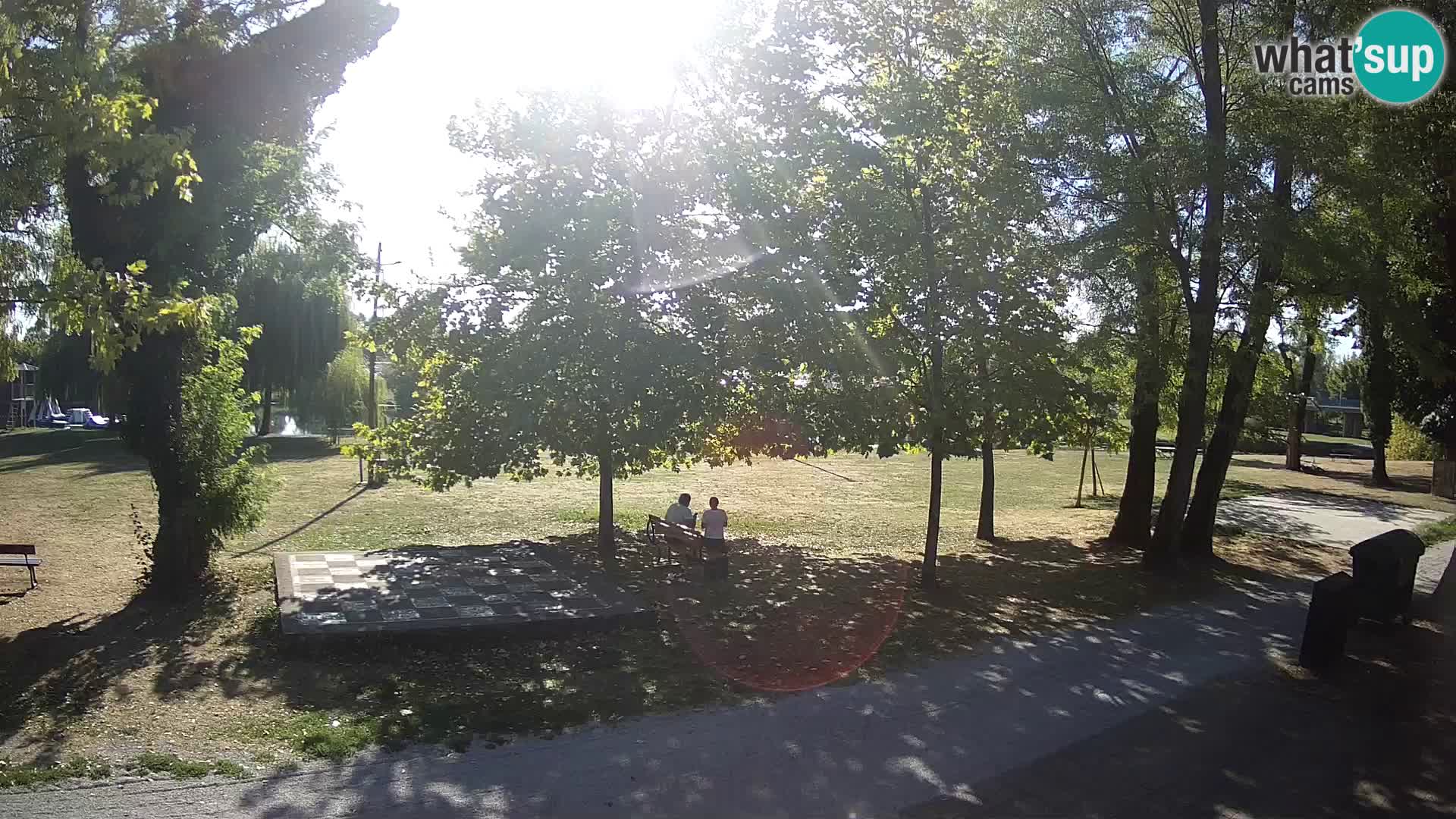 LIVE Karlovac Webcam – Piscina exterior Foginovo – Korana – Croacia