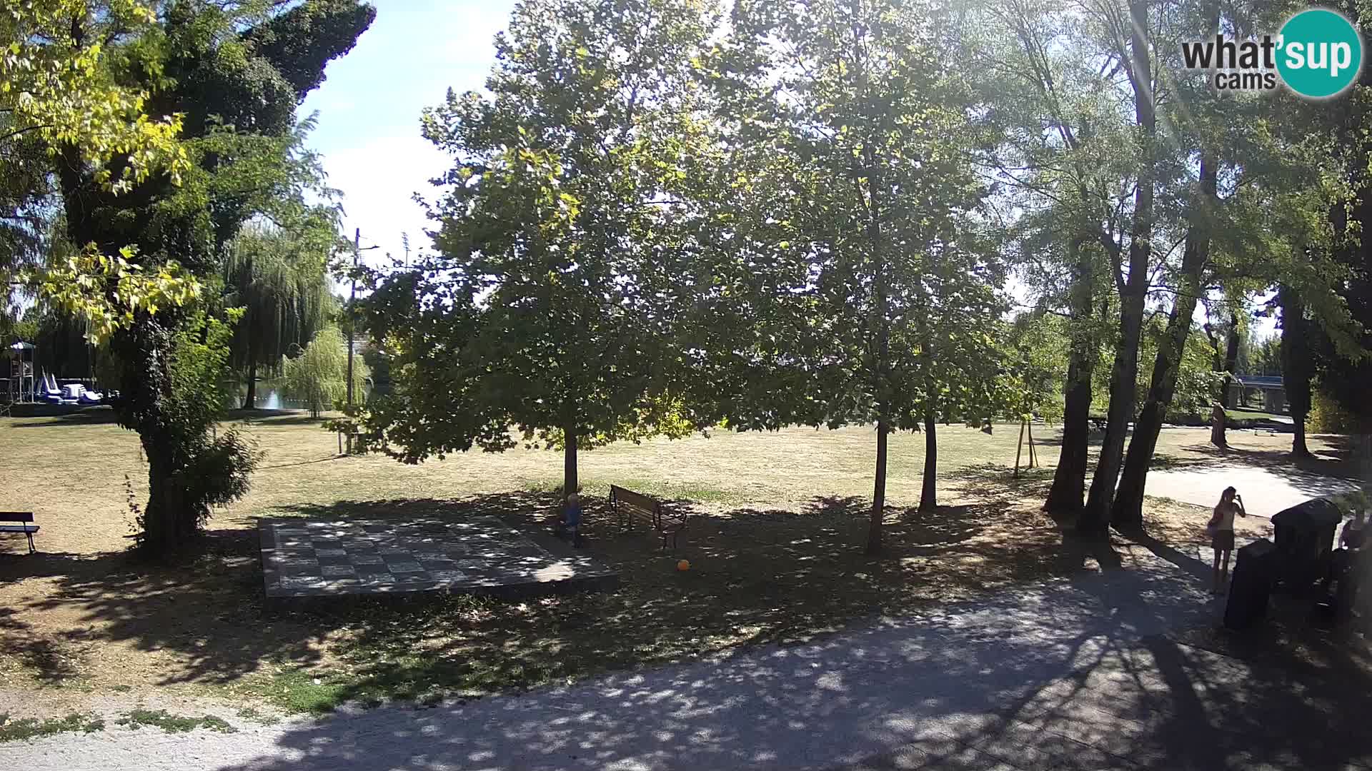 LIVE Karlovac Webcam – Piscina exterior Foginovo – Korana – Croacia
