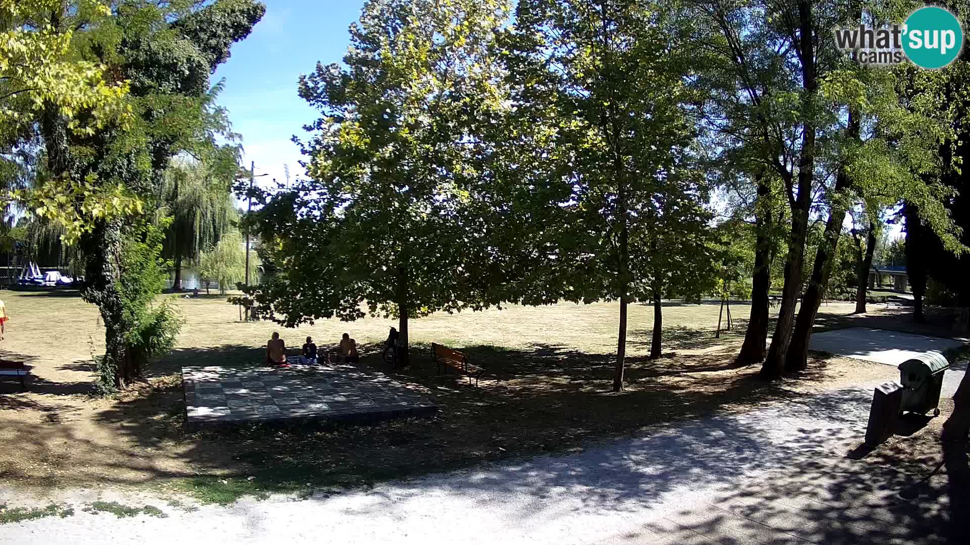 Webcam Karlovac EN DIRECT – Piscine extérieure Foginovo – Korana – Croatie