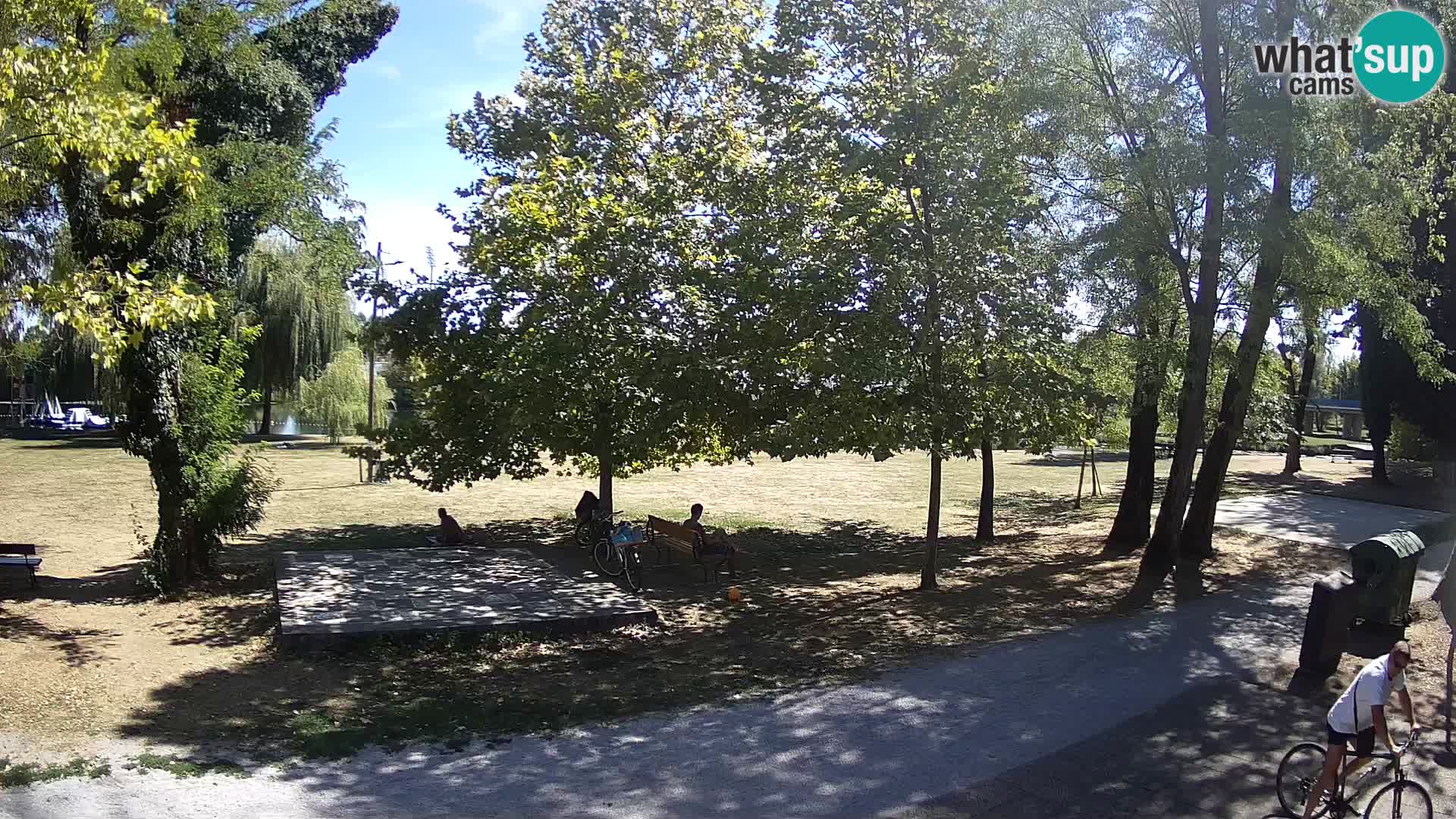 V ŽIVO Spletna kamera Karlovac – mestno kopališče Foginovo – Korana – Hrvaška