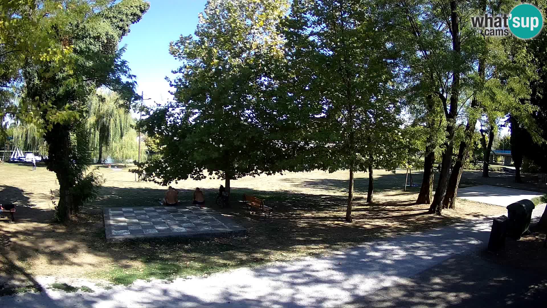 V ŽIVO Spletna kamera Karlovac – mestno kopališče Foginovo – Korana – Hrvaška