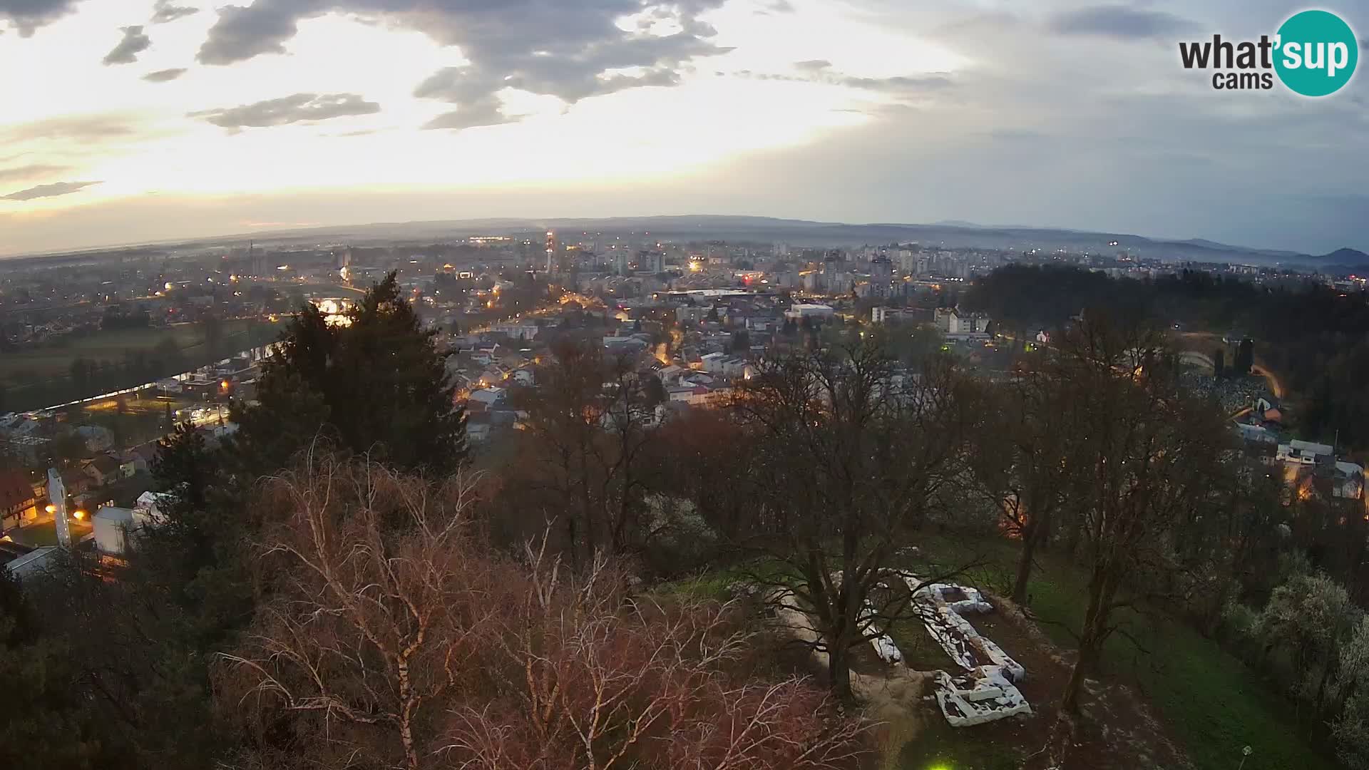Webcam Karlstadt Burg Dubovac – Liveblick auf das historische Wahrzeichen