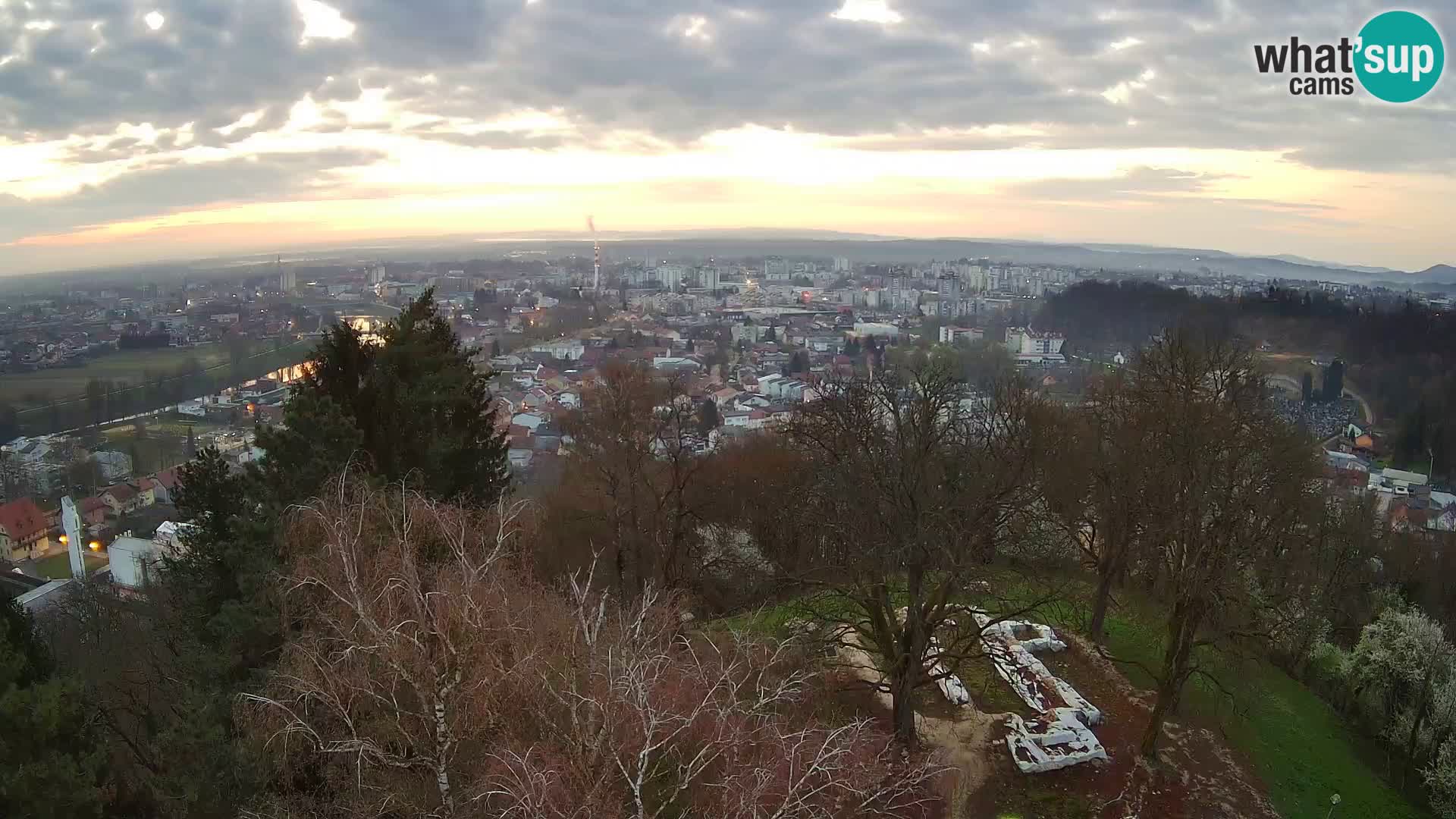 Webcam Karlovac Dubovac Castle – Live View of Karlovac’s Historic Landmark