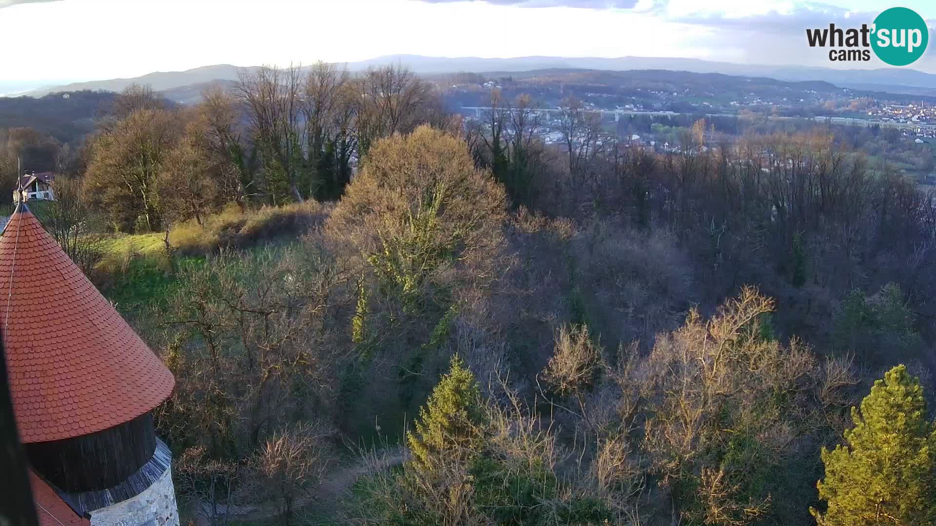 Webcam Karlovac Dubovac Castle – Live View of Karlovac’s Historic Landmark