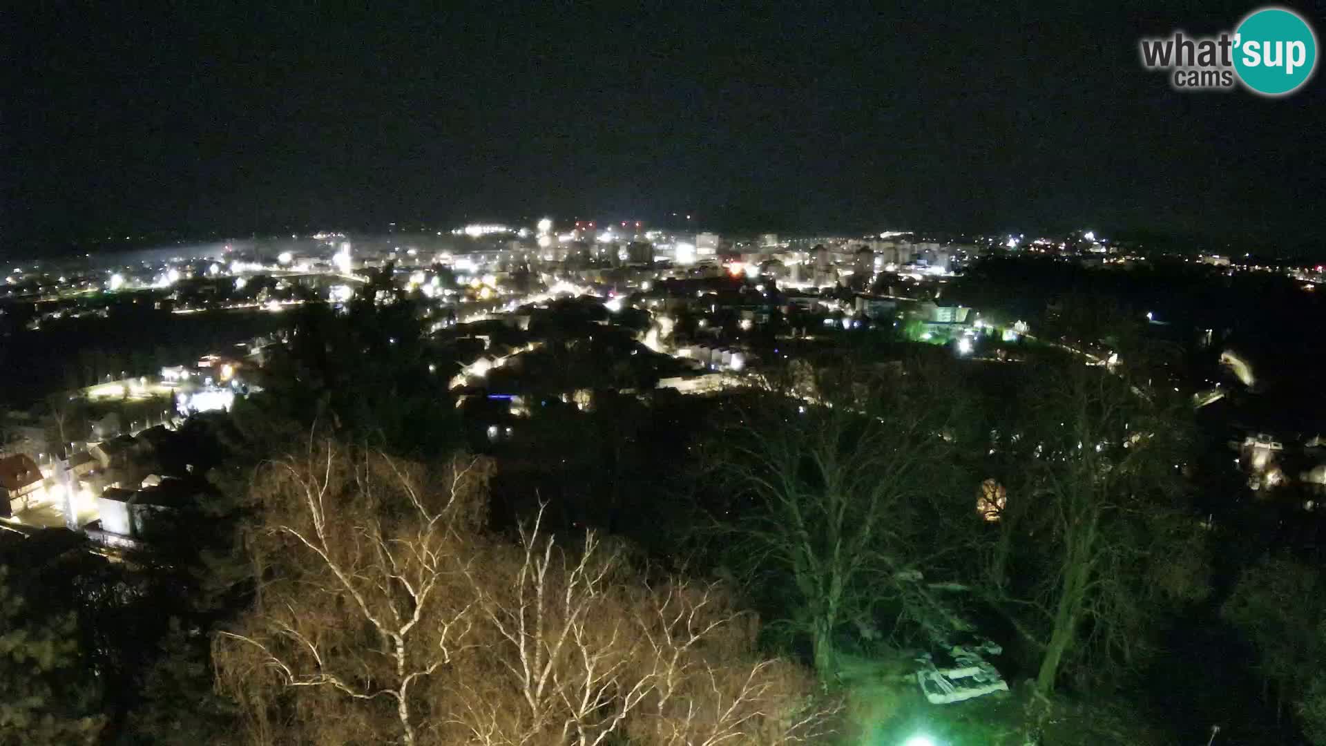 Web kamera Karlovac – Dvorac Dubovac uživo