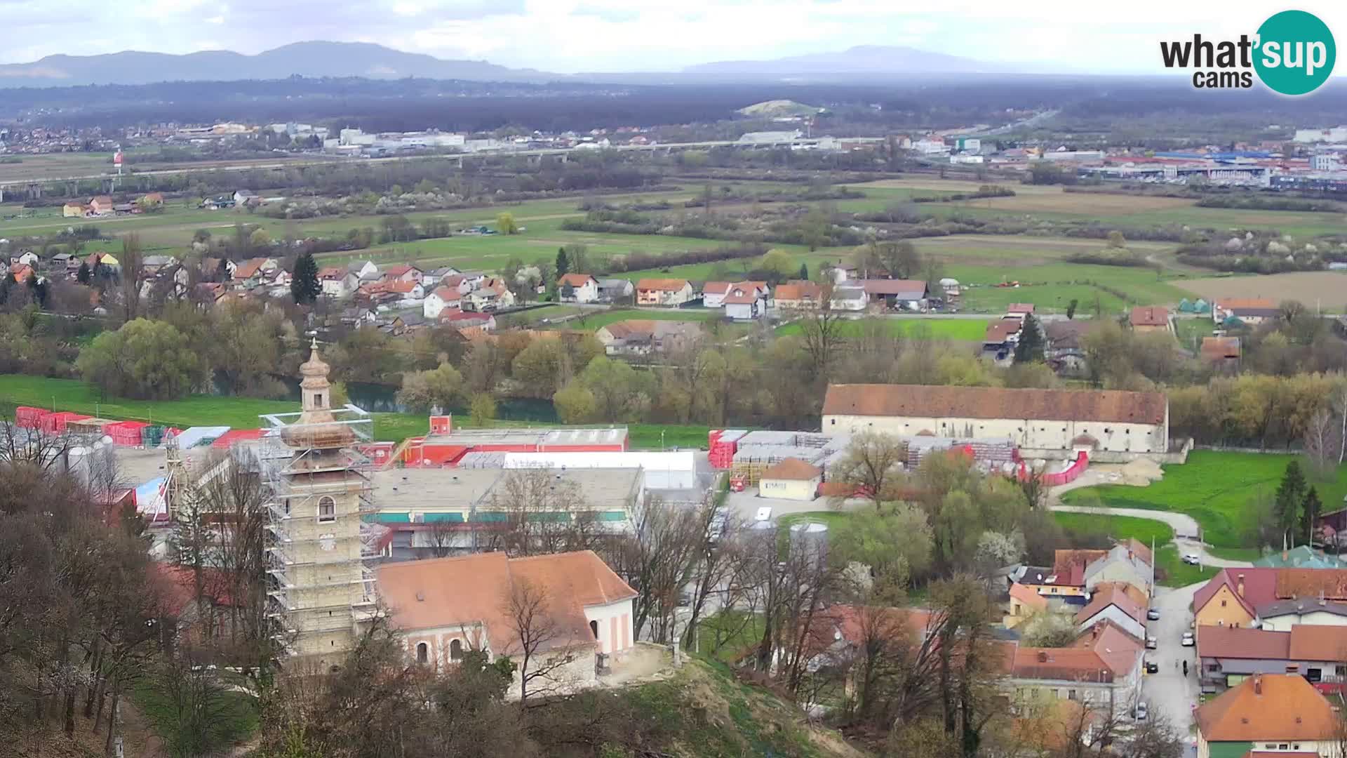 Spletna kamera Karlovac Dubovac grad – Pogled v živo na zgodovinsko znamenitost Karlovca