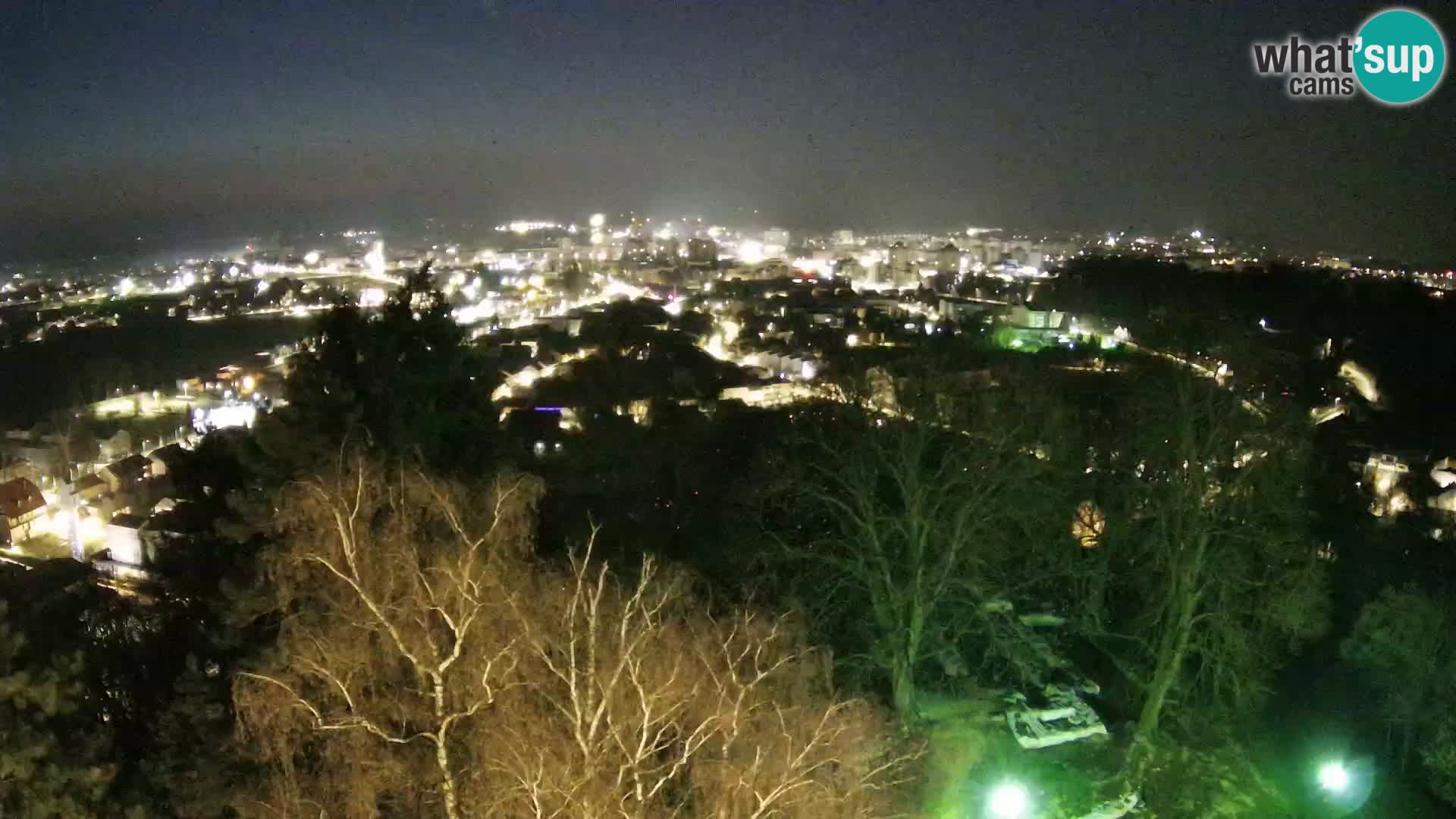 Web kamera Karlovac – Dvorac Dubovac uživo