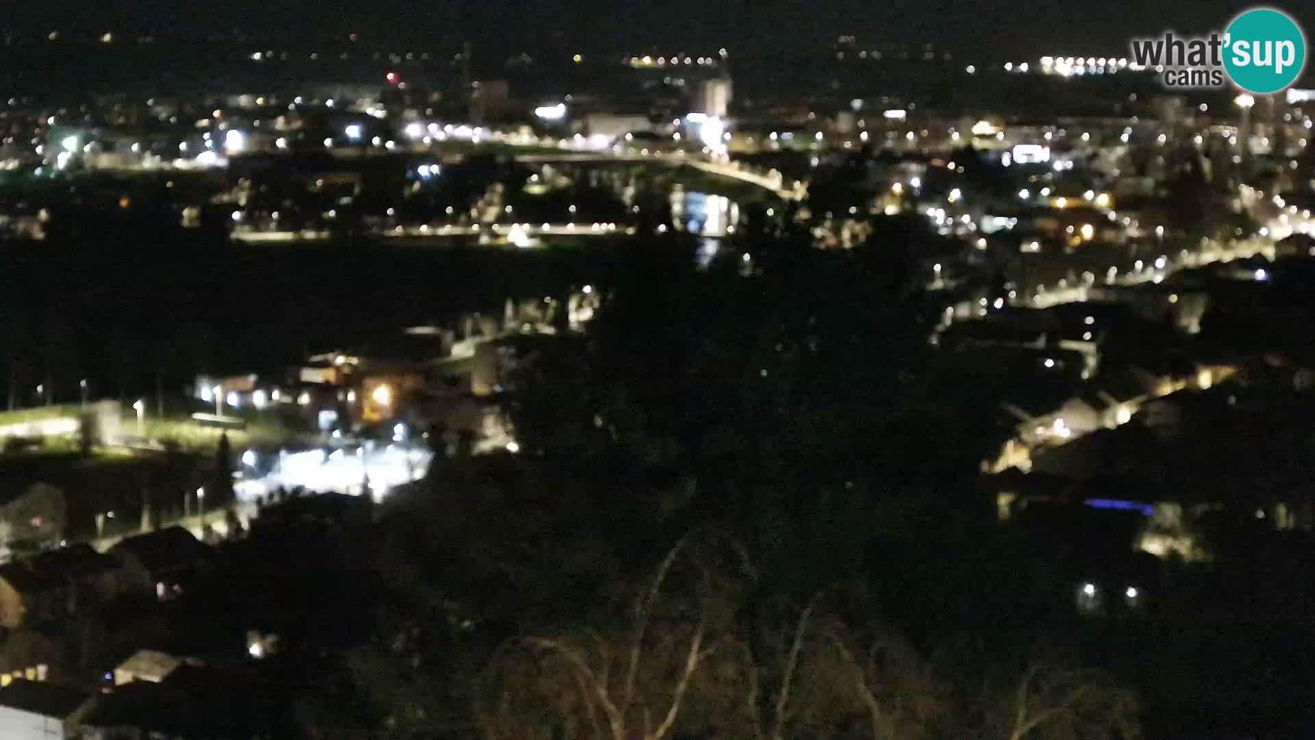 Webcam Karlovac Dubovac Castle – Live View of Karlovac’s Historic Landmark