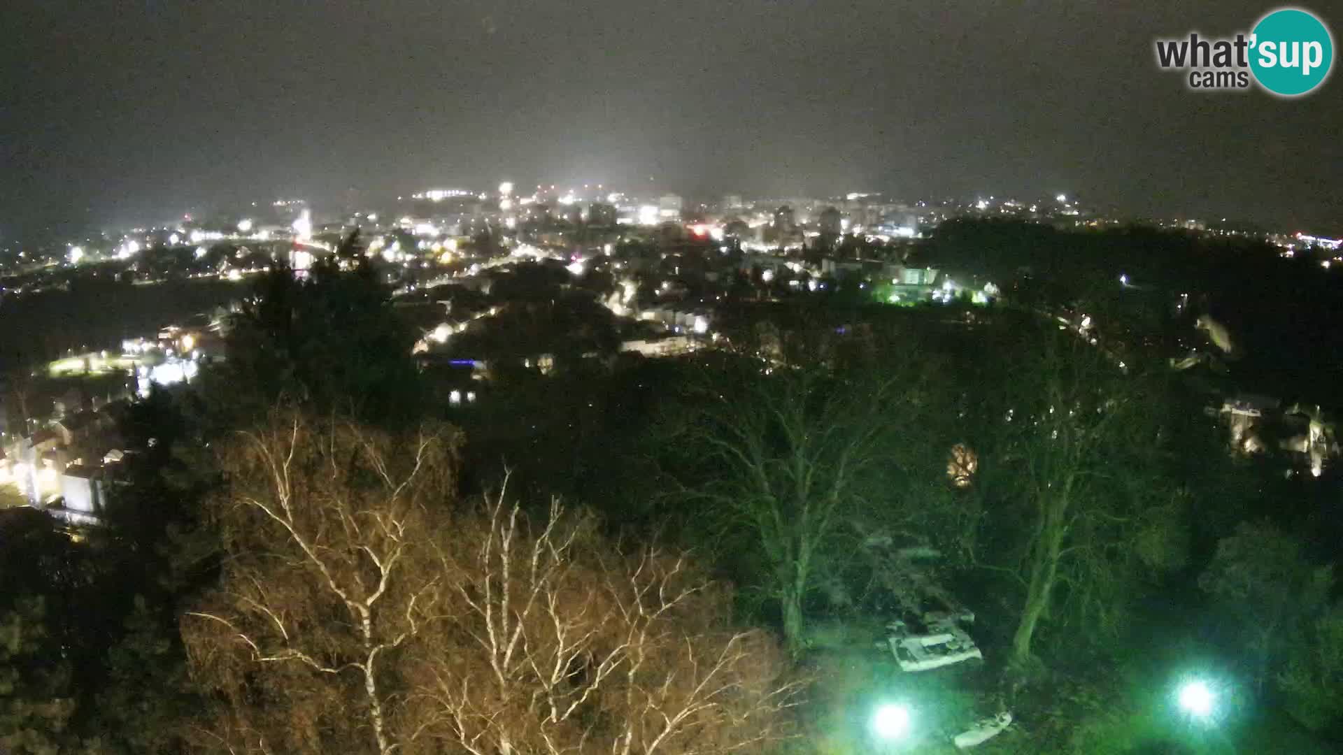 Web kamera Karlovac – Dvorac Dubovac uživo