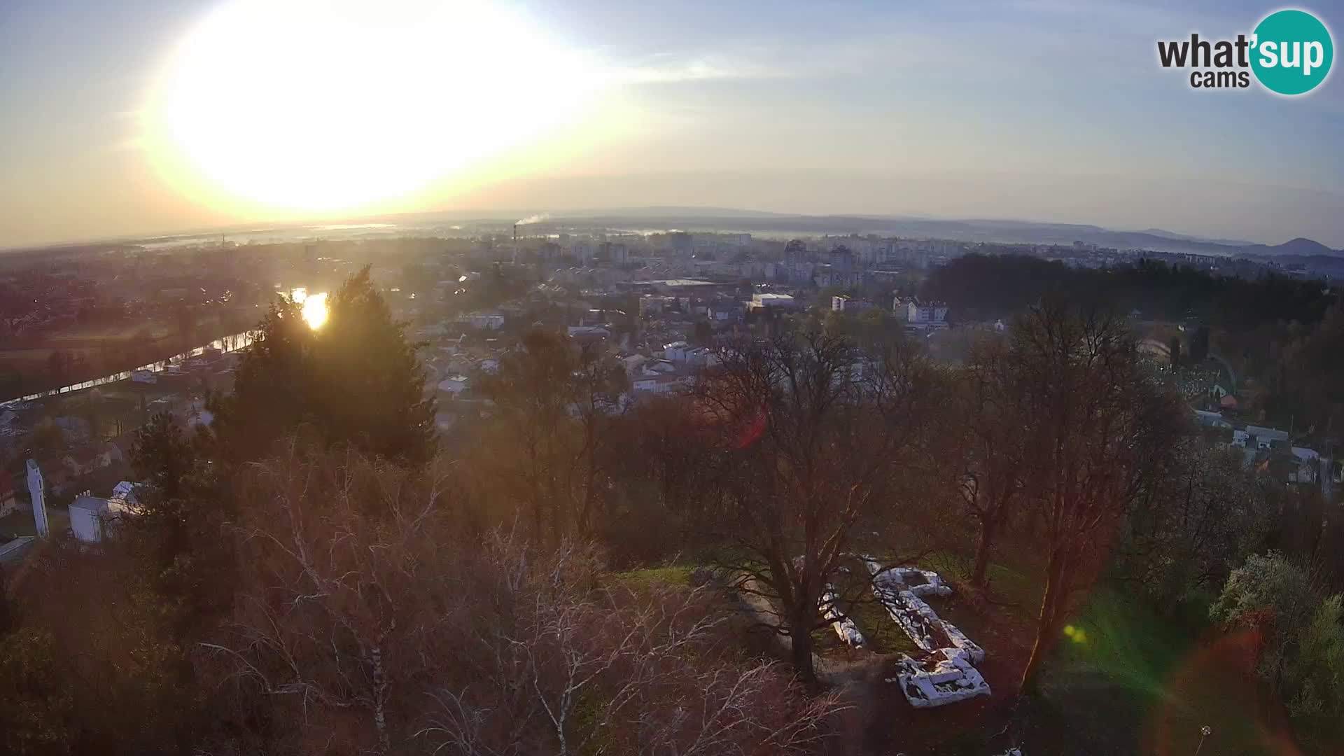 Webcam Karlovac Dubovac Castle – Live View of Karlovac’s Historic Landmark