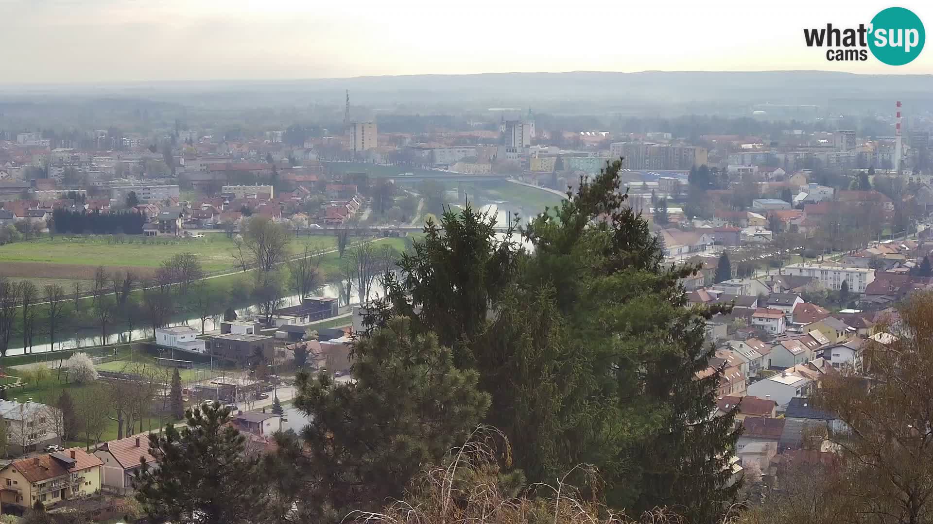 Web kamera Karlovac – Dvorac Dubovac uživo