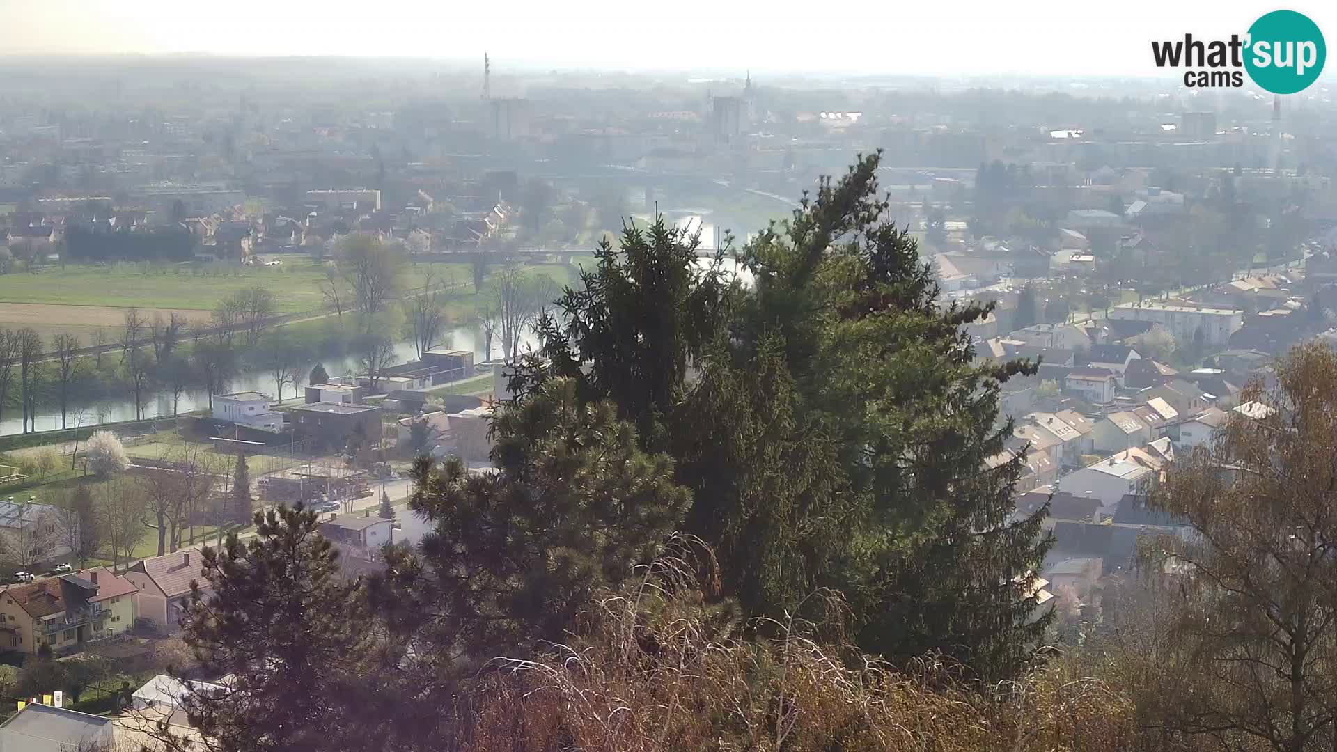 Webcam Karlovac Dubovac Castle – Live View of Karlovac’s Historic Landmark