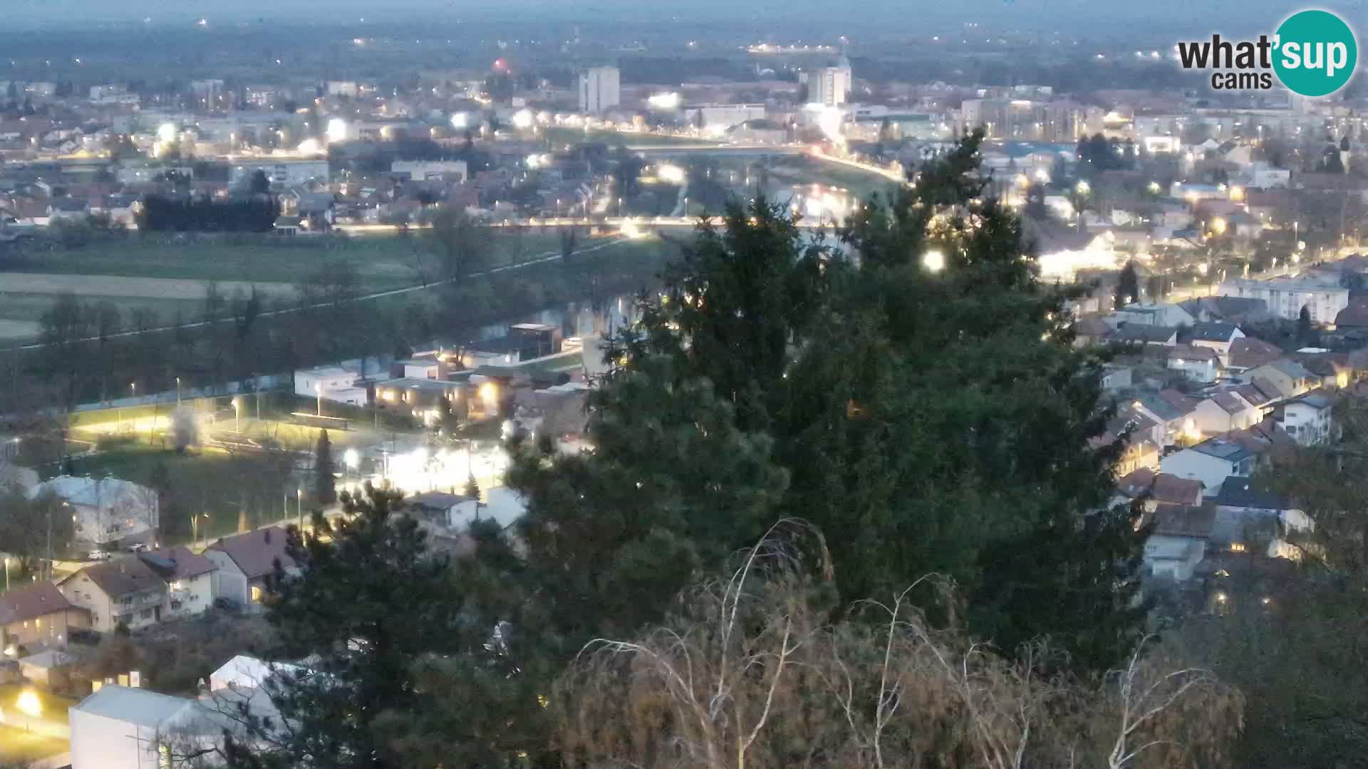 Spletna kamera Karlovac Dubovac grad – Pogled v živo na zgodovinsko znamenitost Karlovca