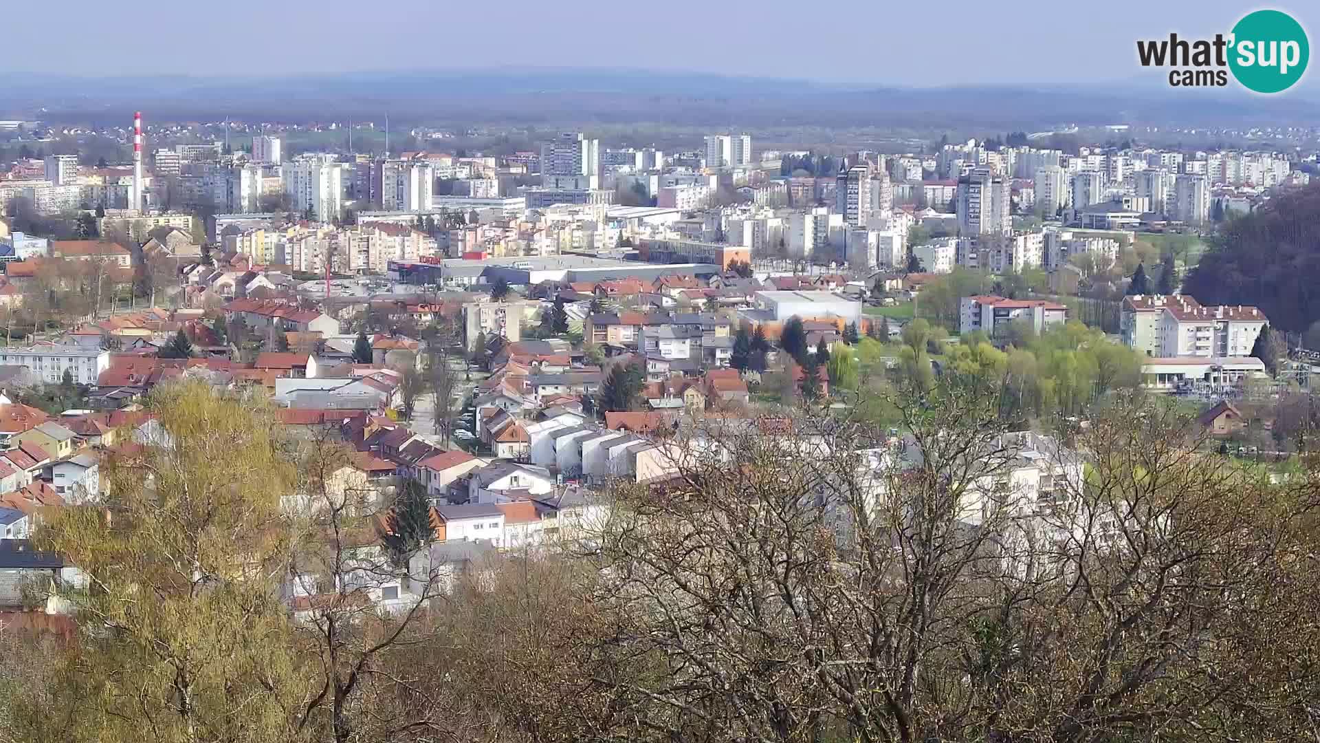 Spletna kamera Karlovac Dubovac grad – Pogled v živo na zgodovinsko znamenitost Karlovca