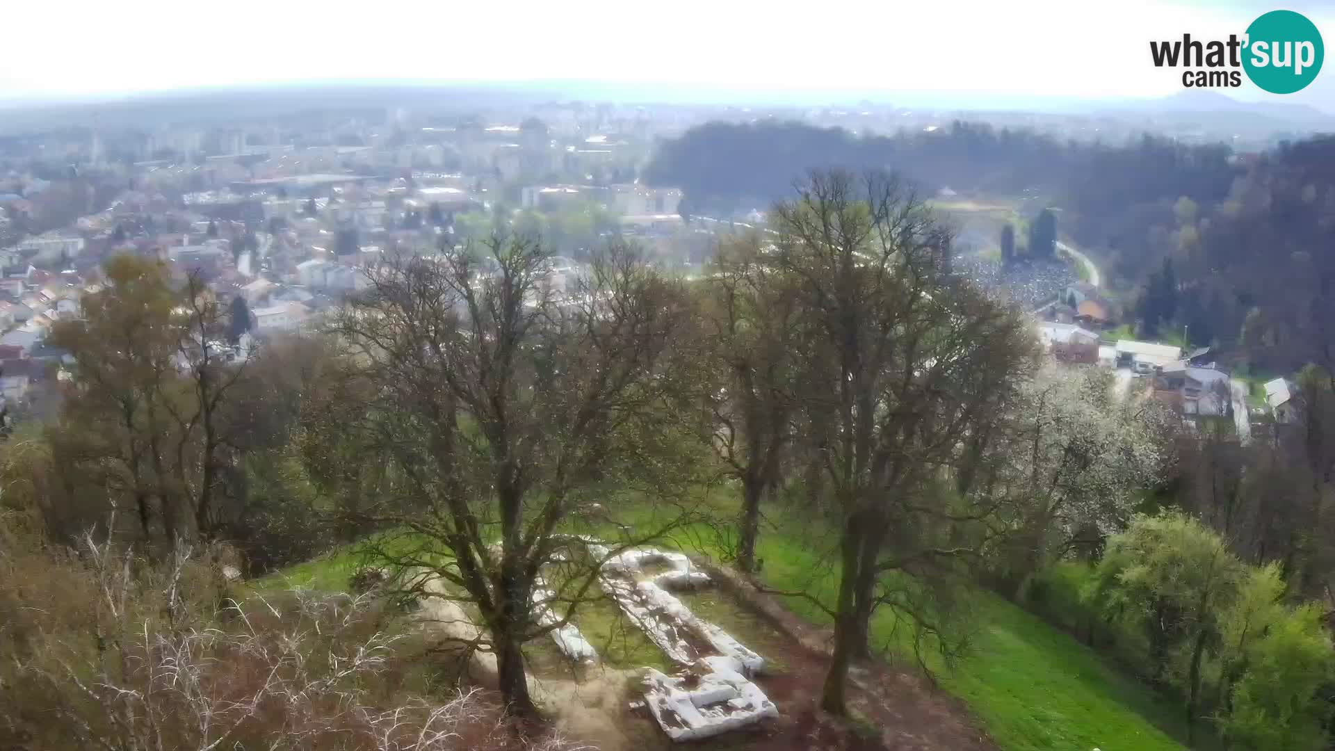 Web kamera Karlovac – Dvorac Dubovac uživo