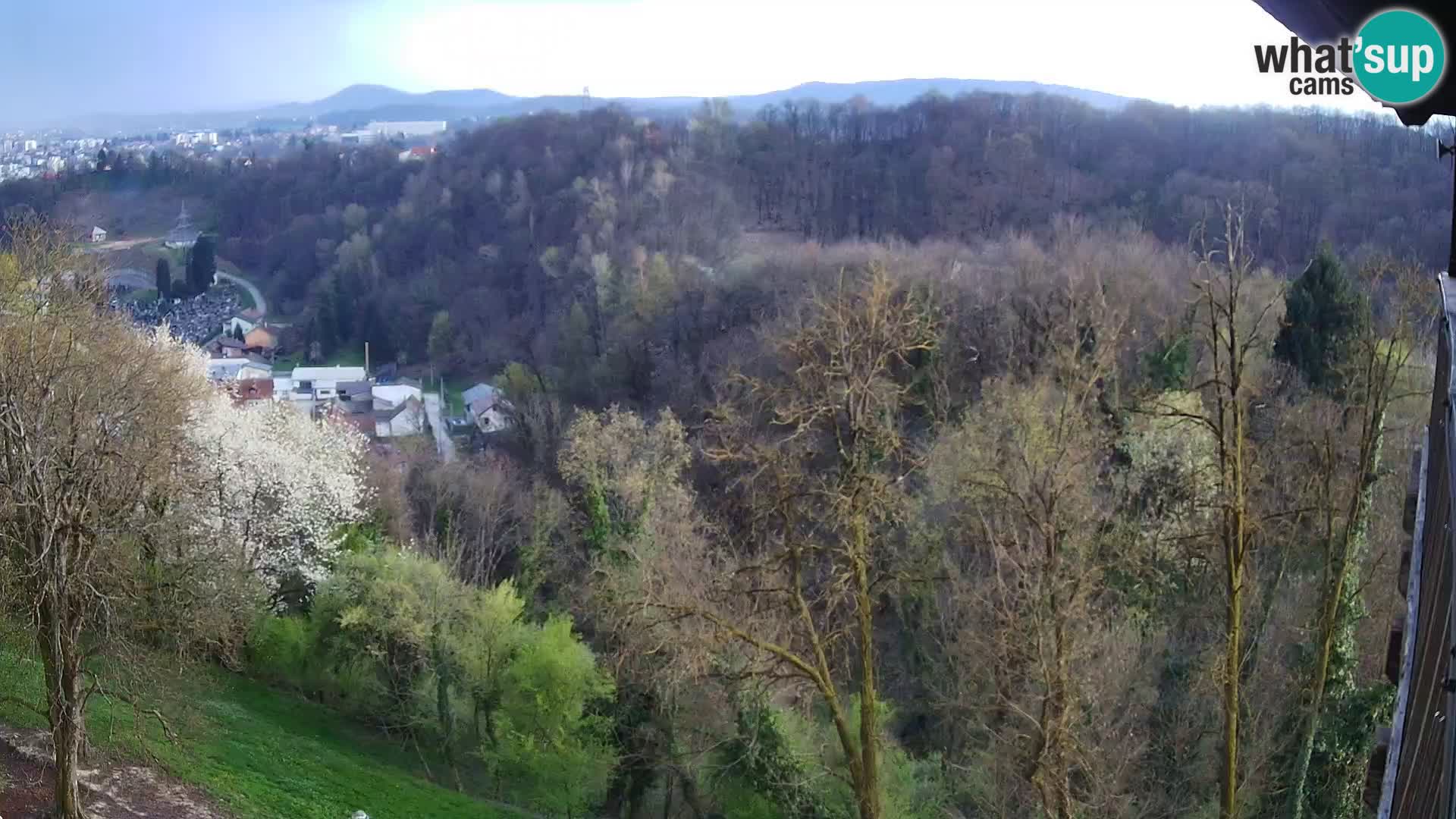 Spletna kamera Karlovac Dubovac grad – Pogled v živo na zgodovinsko znamenitost Karlovca