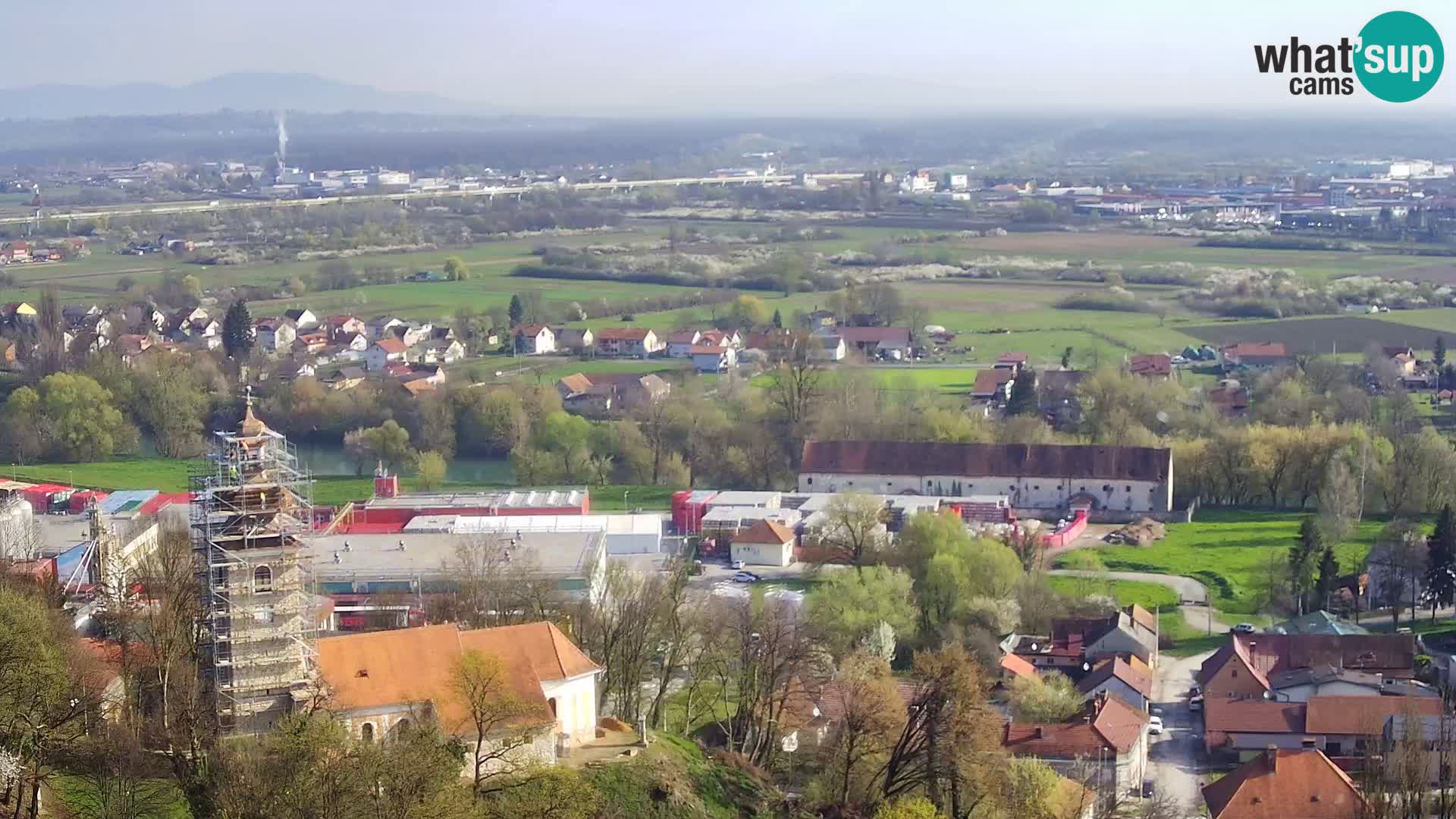 Spletna kamera Karlovac Dubovac grad – Pogled v živo na zgodovinsko znamenitost Karlovca