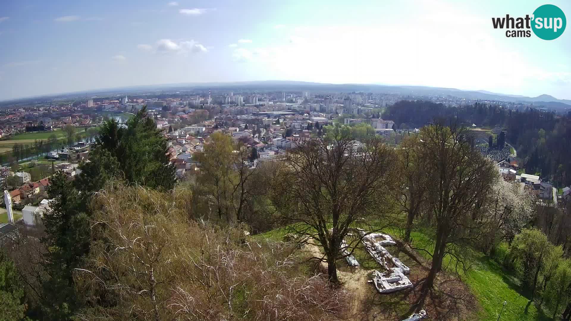 Webcam Karlovac Dubovac Castle – Live View of Karlovac’s Historic Landmark