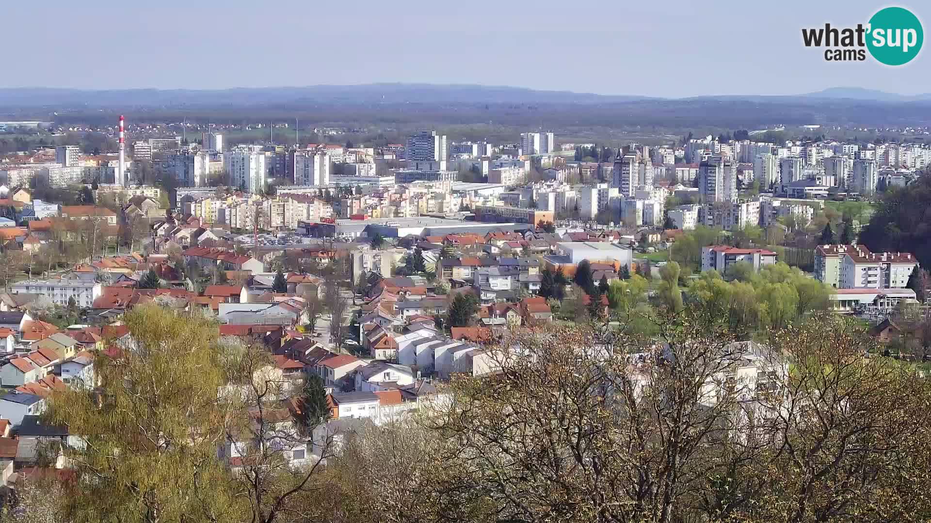 Spletna kamera Karlovac Dubovac grad – Pogled v živo na zgodovinsko znamenitost Karlovca