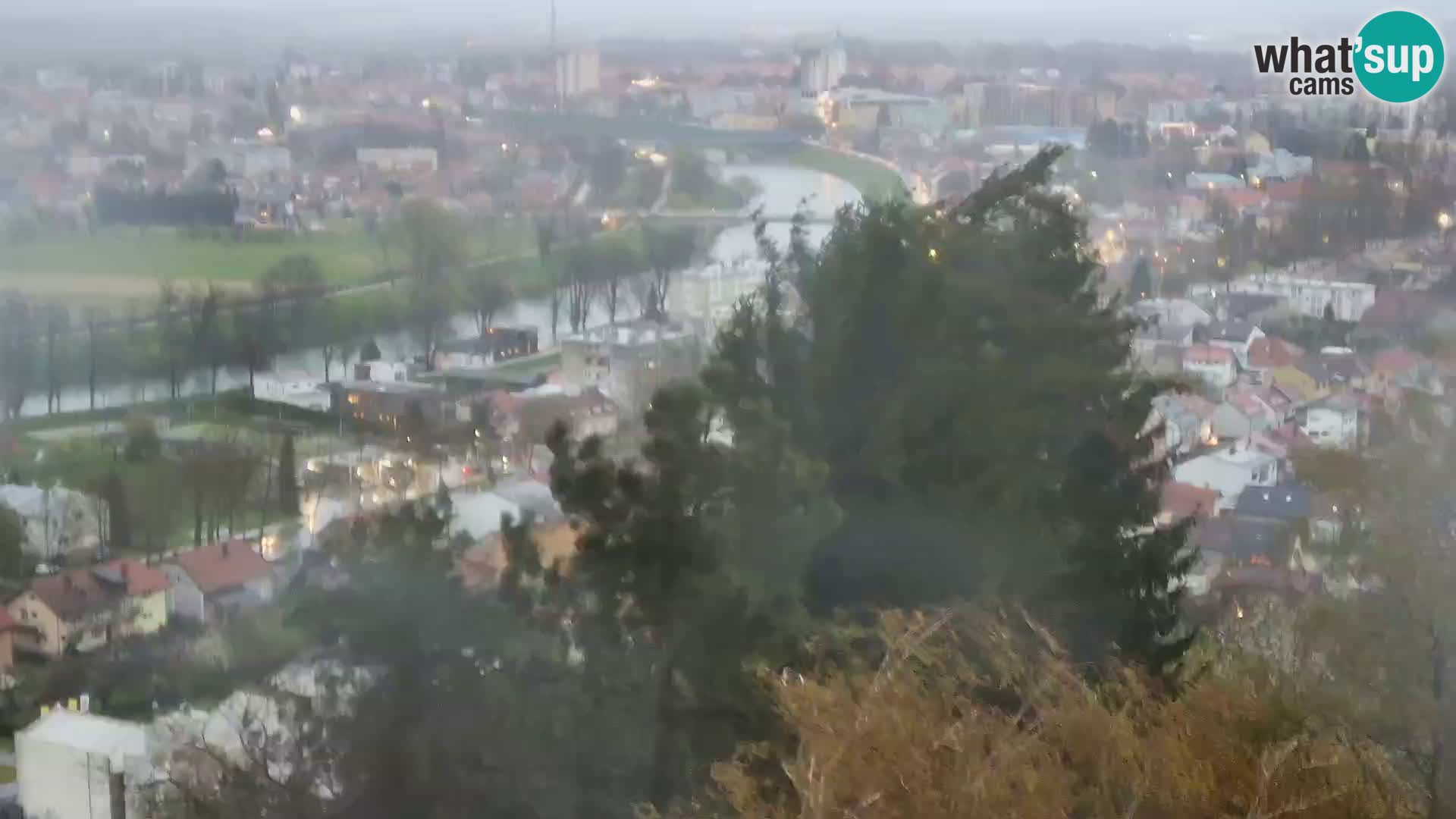 Webcam Karlovac Dubovac Castle – Live View of Karlovac’s Historic Landmark